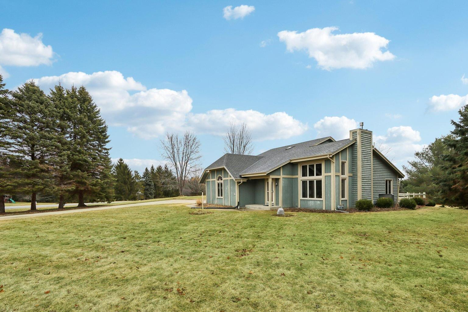 Recently SOLD W303N6590 Irene LN Hartland WI 53029
