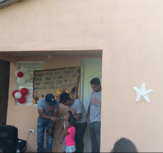 STLi: Mari &amp; Carlos House Dedication