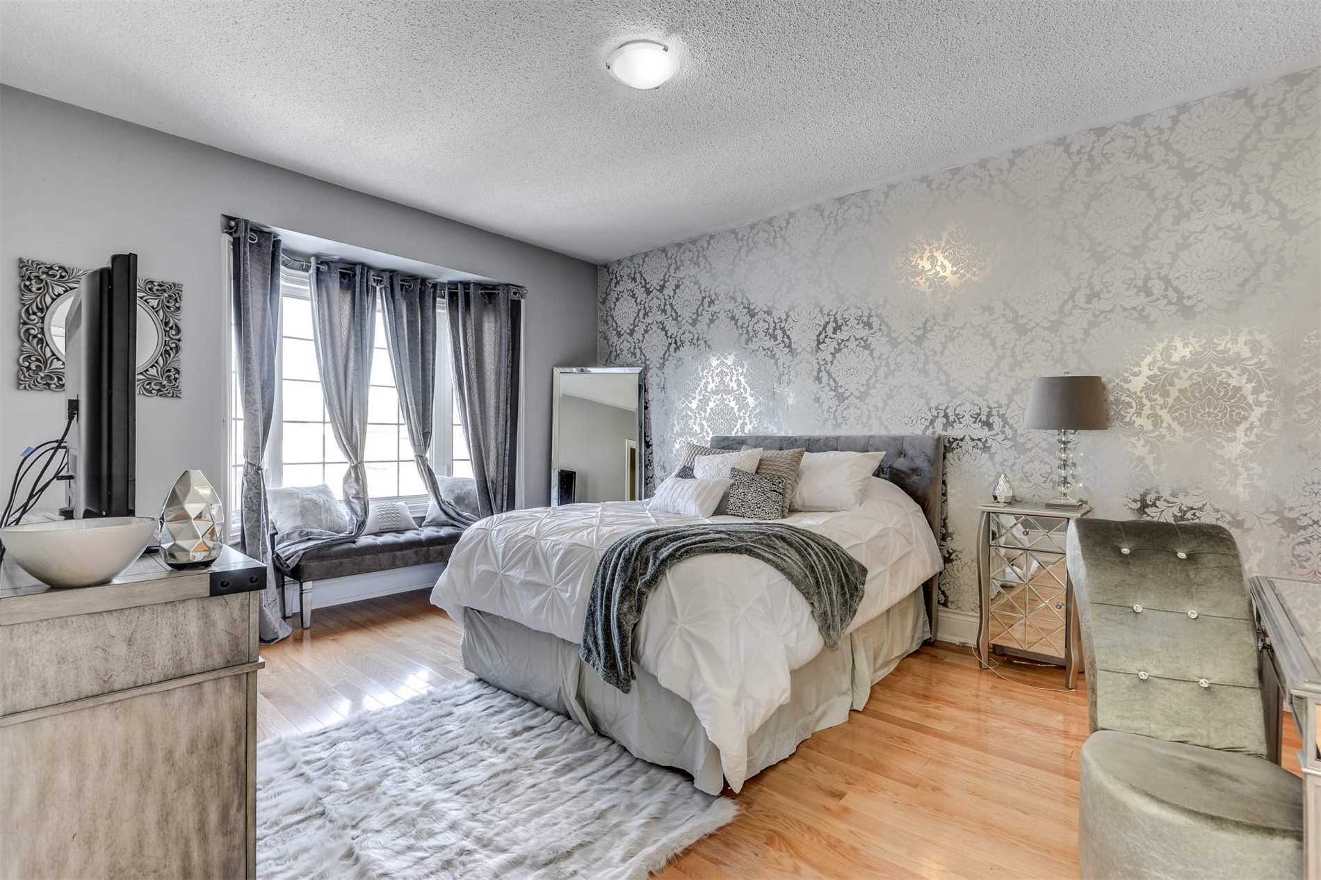 215 Hill Farm Road, Nobleton (12).jpg