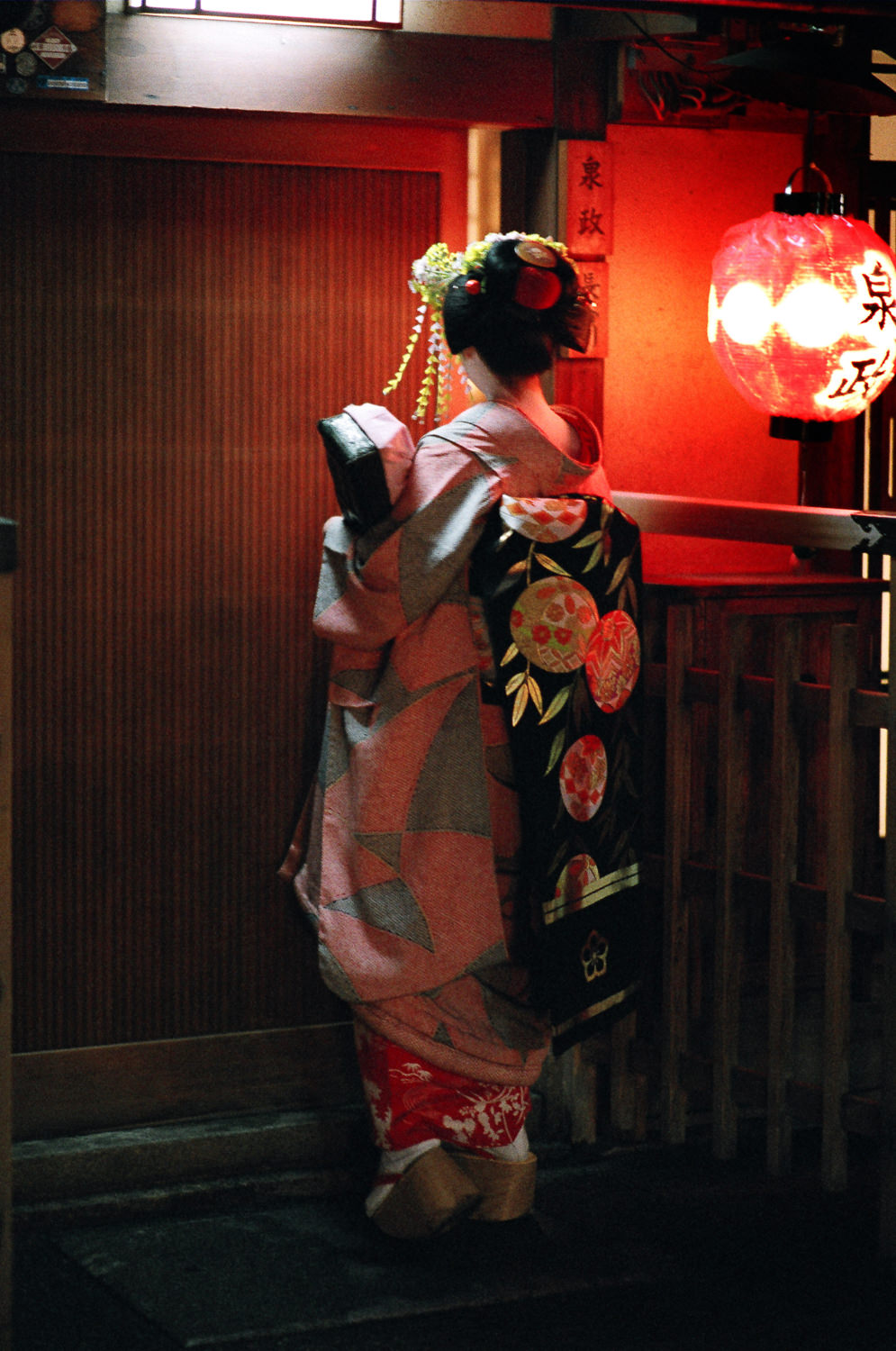 100-Views-Maiko-Geiko-31.jpg