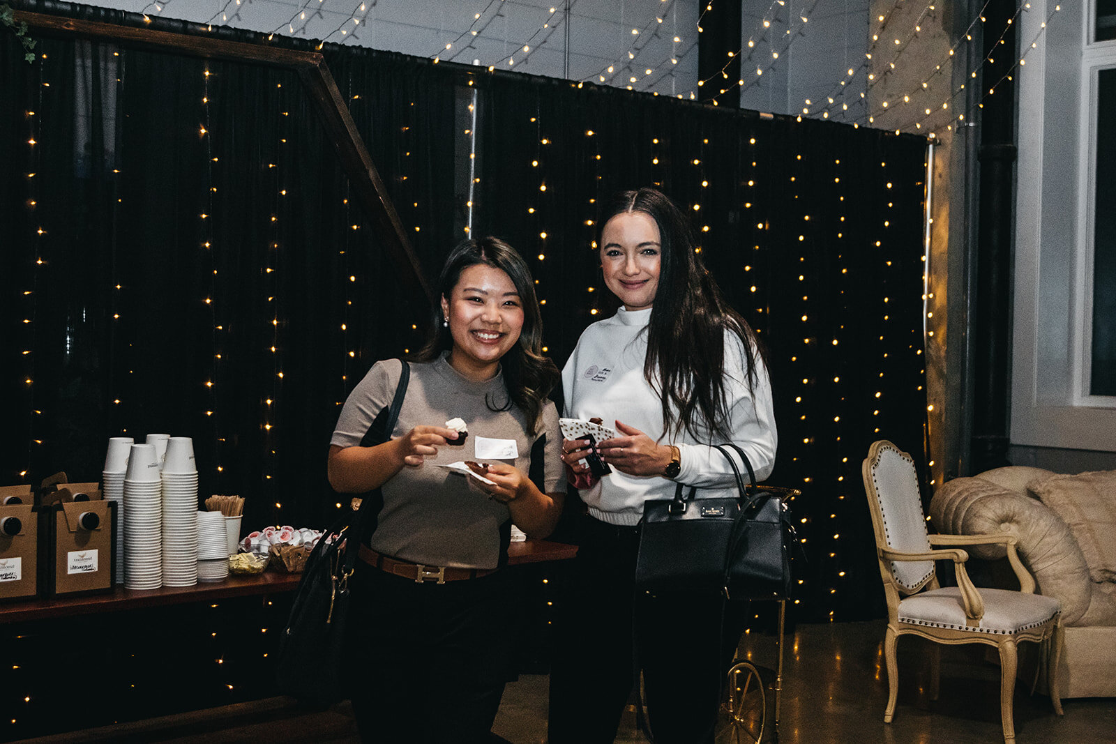 YEGBOSSBABES_2019_Fall_Mixer___Photo_by_Nicole_Constante-20.jpg