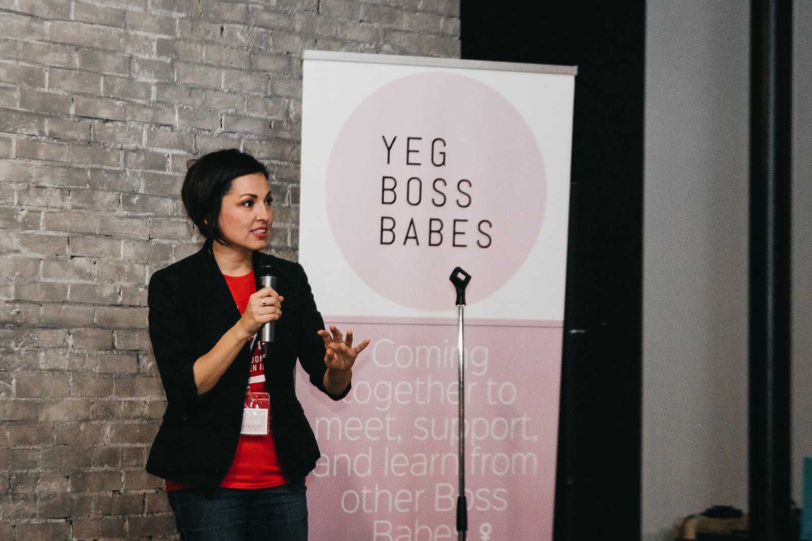 YEGBOSSBABES_2019_Fall_Mixer___Photo_by_Nicole_Constante-36.jpg