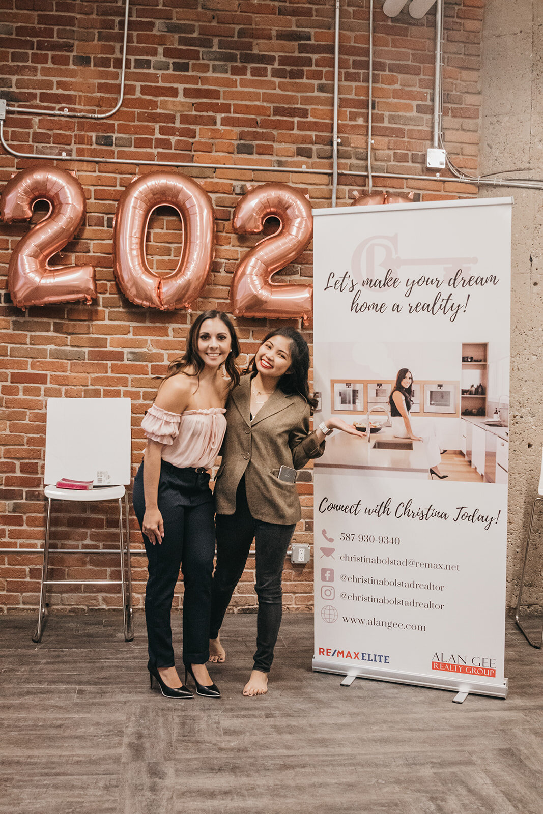 Women_with_Vision_2020___Vision_Board_Party_and_Workshop_Nicole_Constante_YEGBOSSBABES-105.jpg