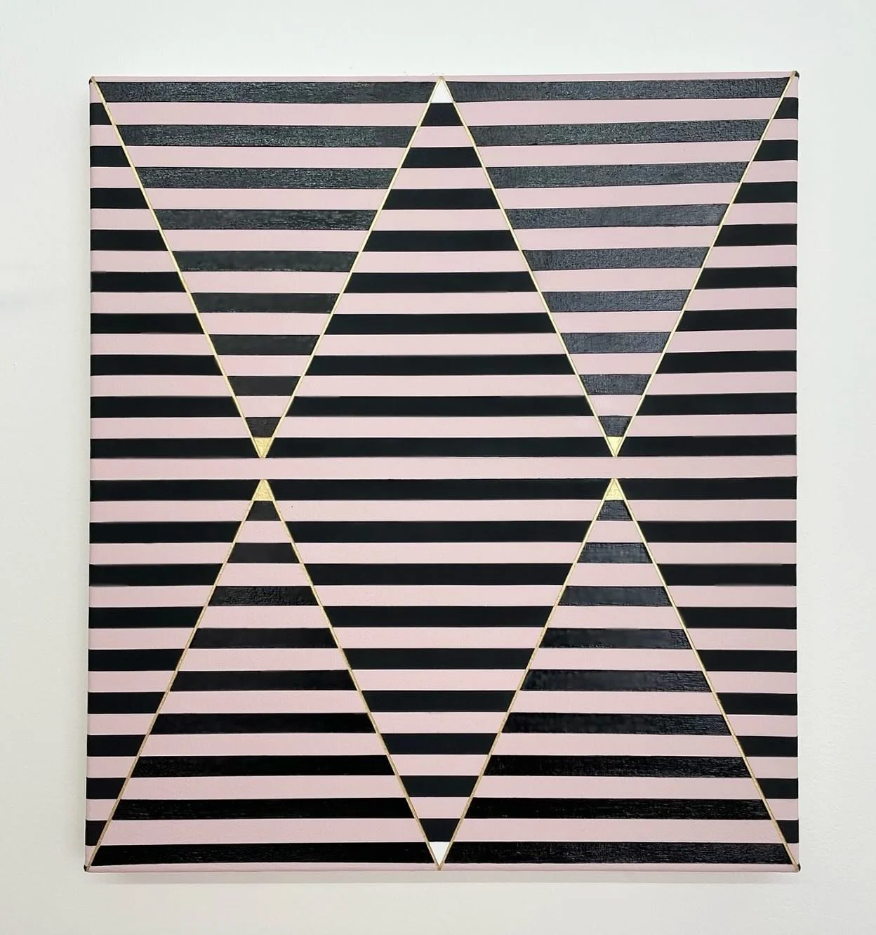 Available Space Art Projects presents new paintings by Audrey Barcio, Sharp Curves October 3-31, 2025.

Please join the artist for an opening reception on Friday, October 3, 6-8pm at Couch in the Desert 1507 W. Oakey, Las Vegas. 

Continuing Barcio&r