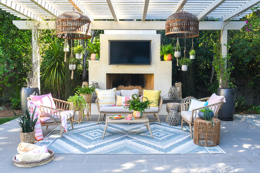 Outdoor Entertaining With Homegoods, Home Goods Patio Decor