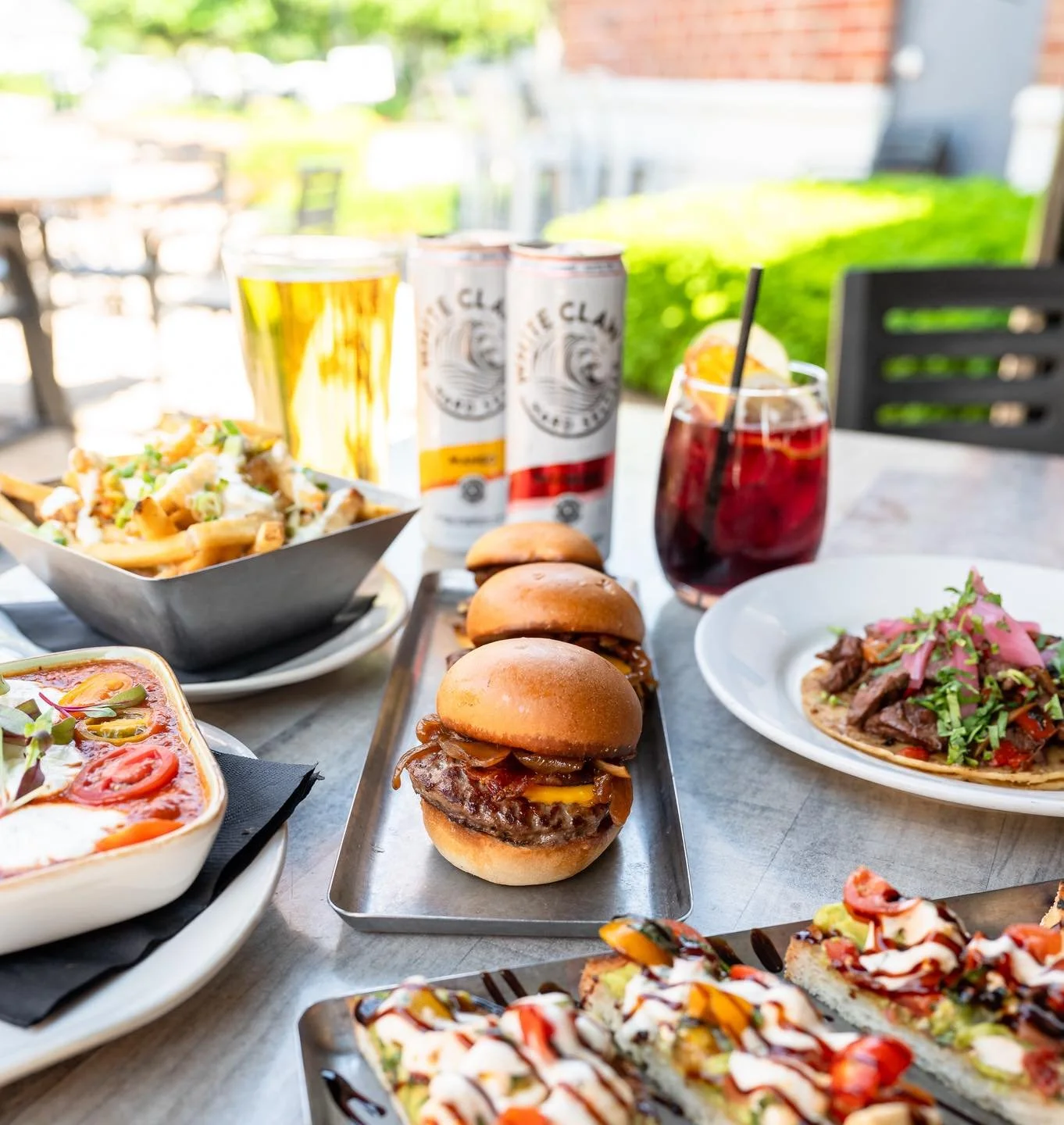 POV: You're indulging in sunshine &amp; summer vibes during Happy Hour on the patio at Brook's Kitchen &amp; Tap! 😎🍹🍔

Join us from 3-6PM for Happy Hour drinks &amp; bites on our patio-- bring your friends, coworkers, and even your pup! 🐾