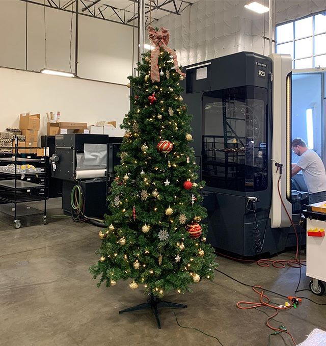 Its beginning to look a lot like Christmas, WPP edition! 🎄❄️ #CNC #5Axis #machineshop #manufacturing #seasonsgreetings #holidays #instamachinist #engineering