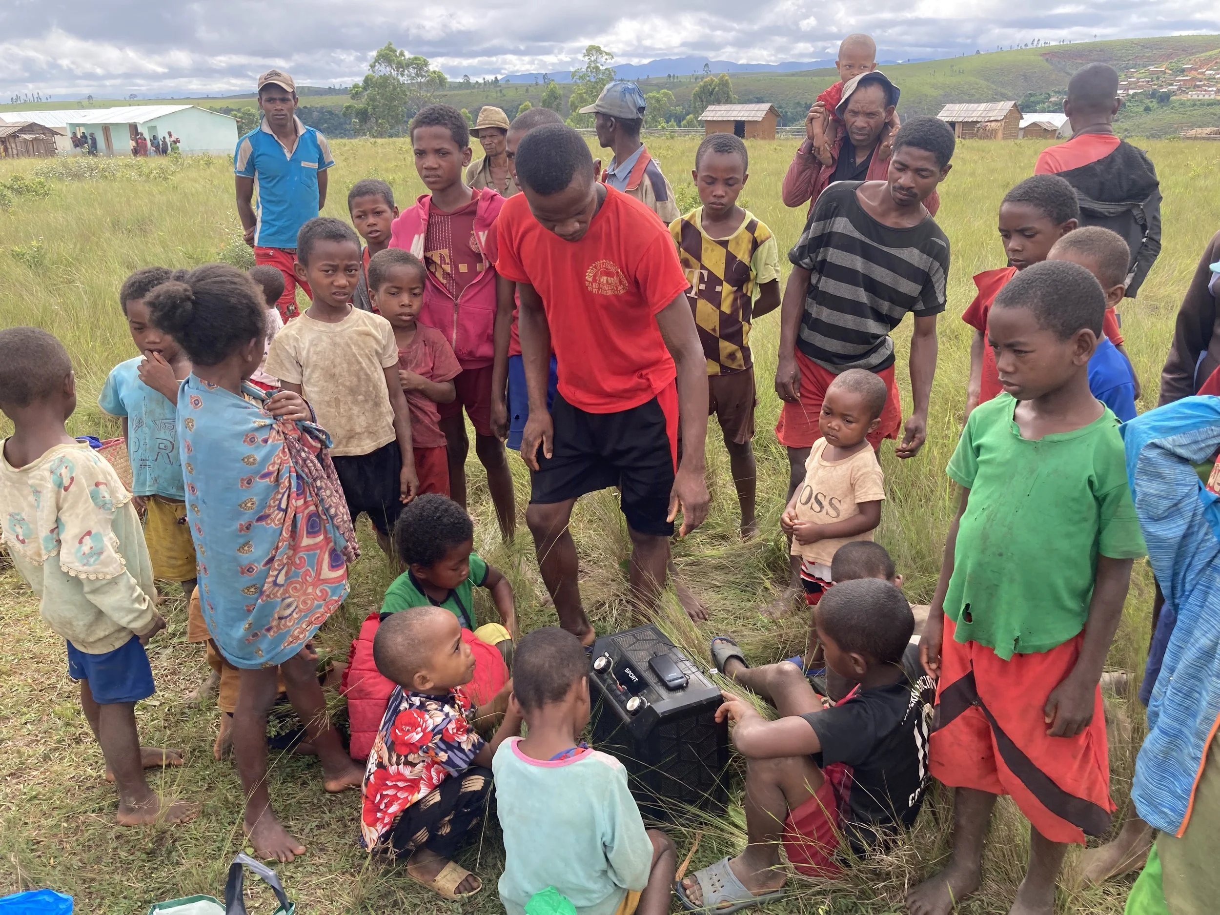 Faith comes by Hearing - Luke’s Gospel in Tsimihety on an SD card