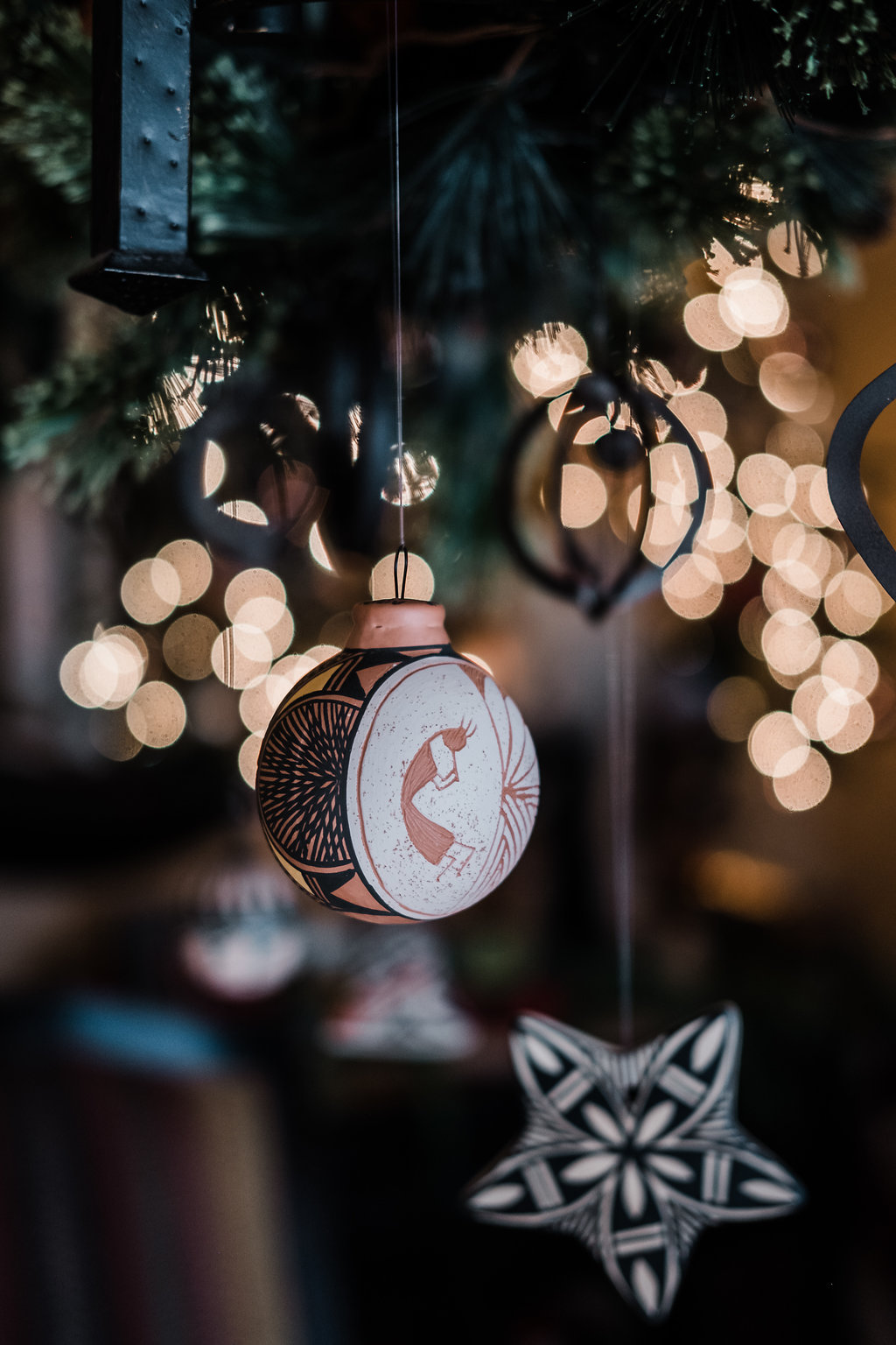 Merry + Bright : Holiday Decor