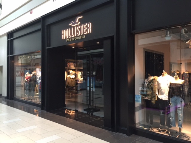 hollister store front