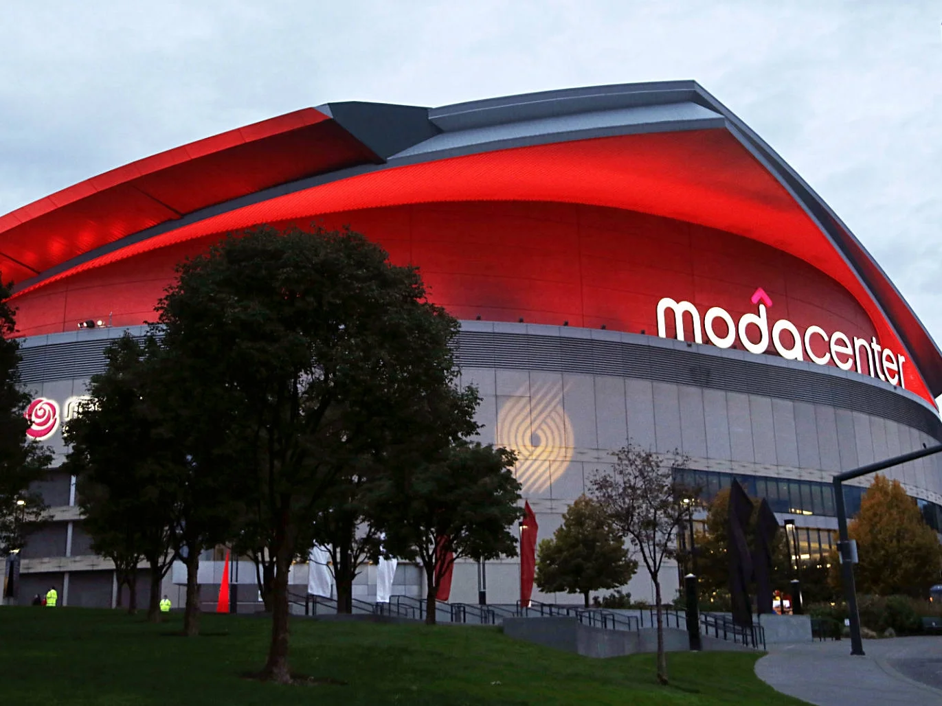 Moda-Center.jpg