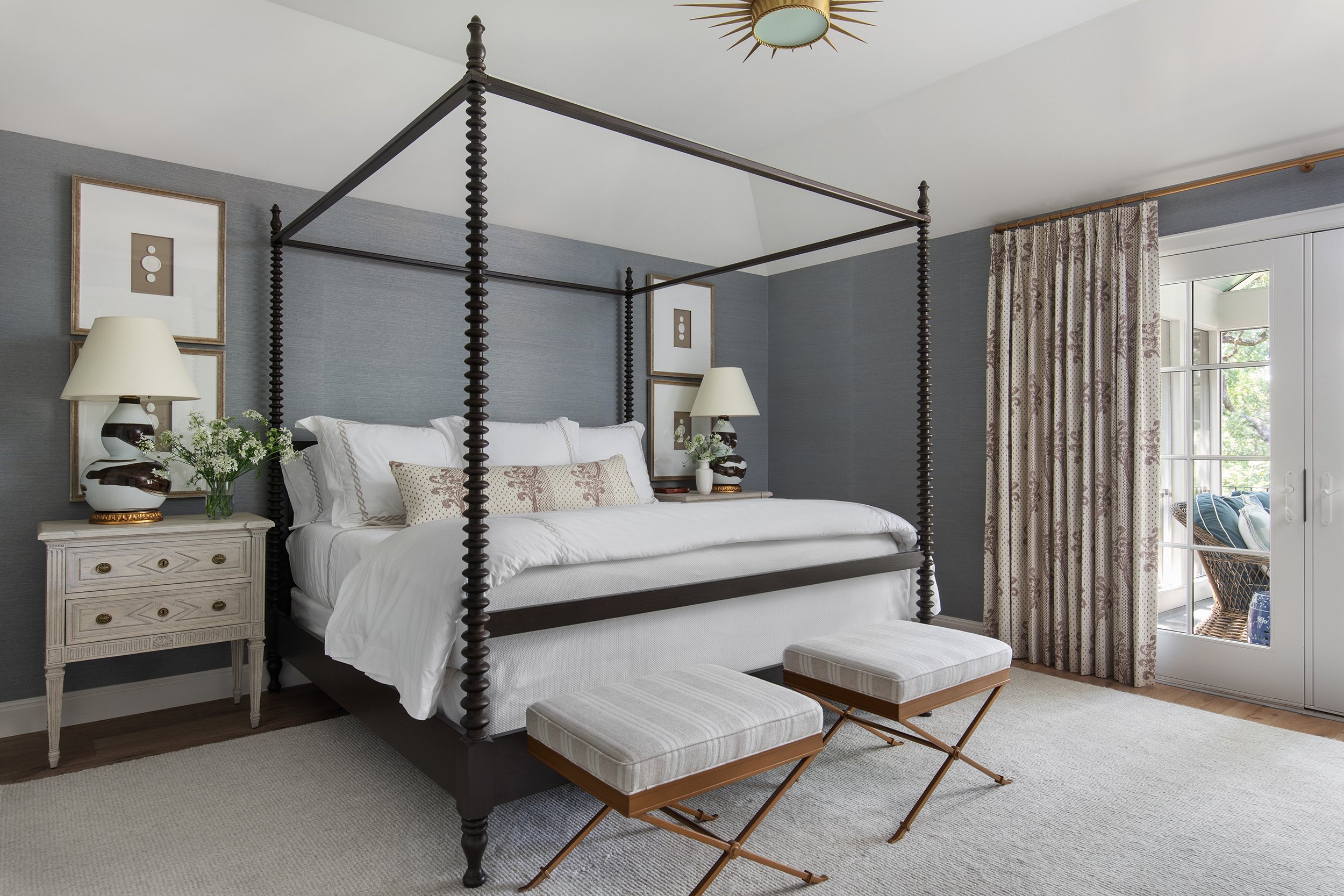 Travis Country Home primary bedroom design by Heather Scott Home & Design, build by Drake Build and architecture by Architecture by George. Photography by Avery Nicole Photography and located in Austin, Texas
