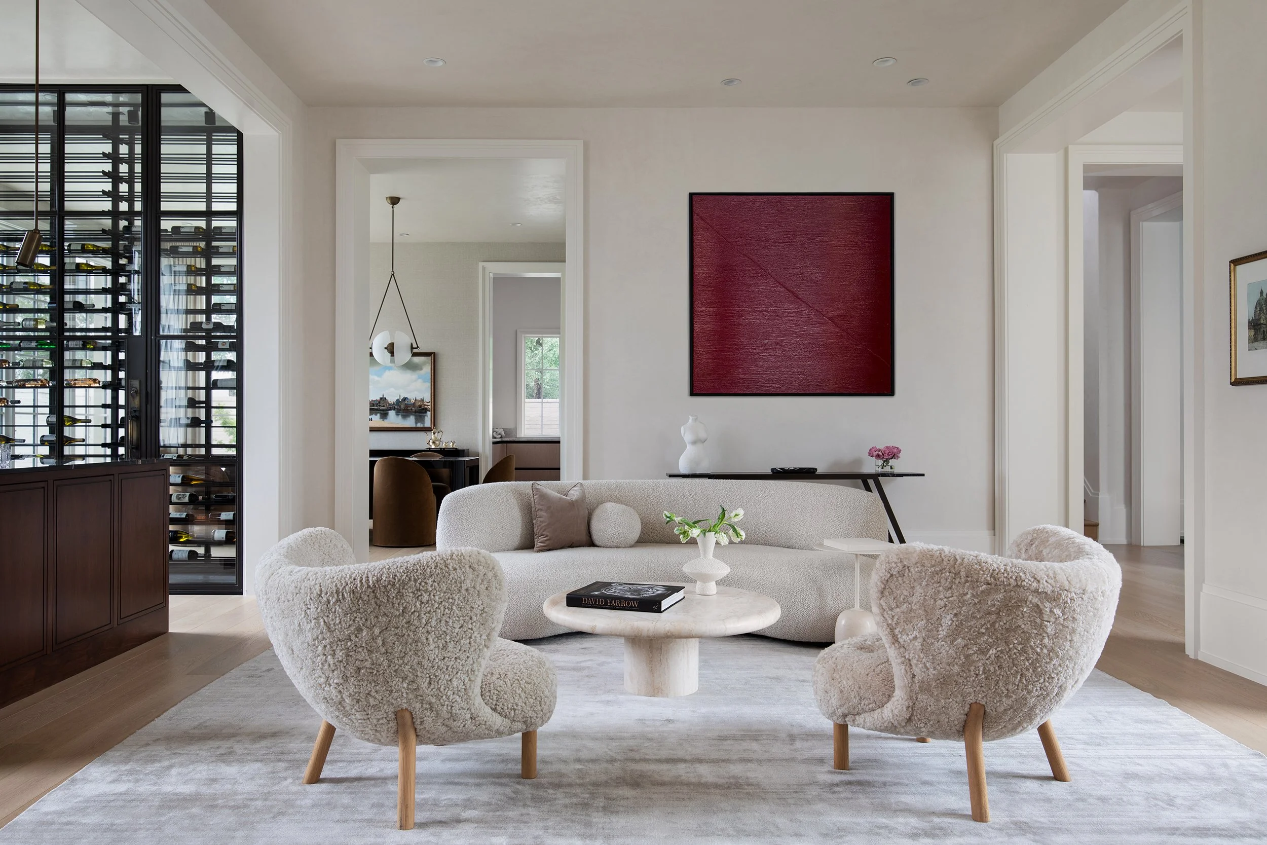 Highland Park home living room interior design by Emma Corner Interiors, residential photography by Avery Nicole Photography and located in Highland Park in Dallas, Texas