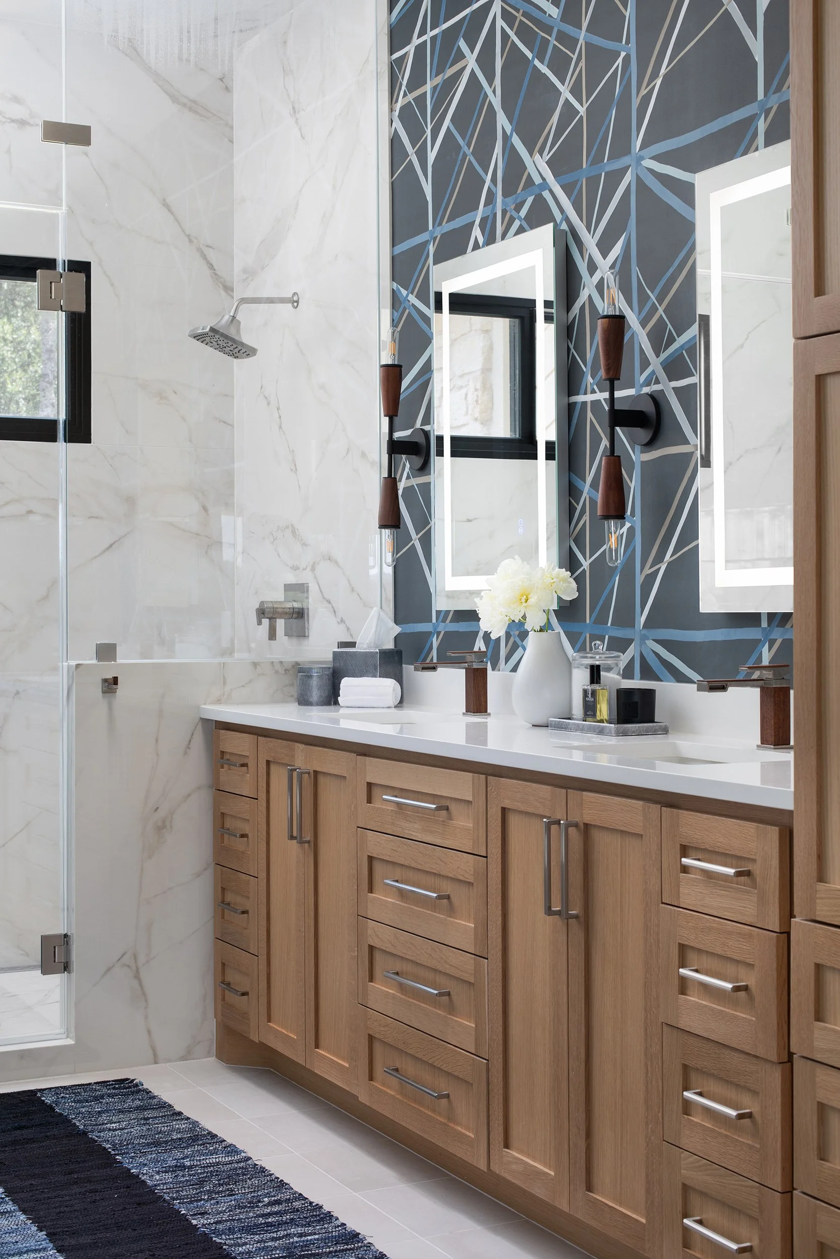 Valburn Remodel primary bathroom design by Urbane Design and construction by Q Construction Solutions. Photography by Avery Nicole Photography and located in Austin, Texas