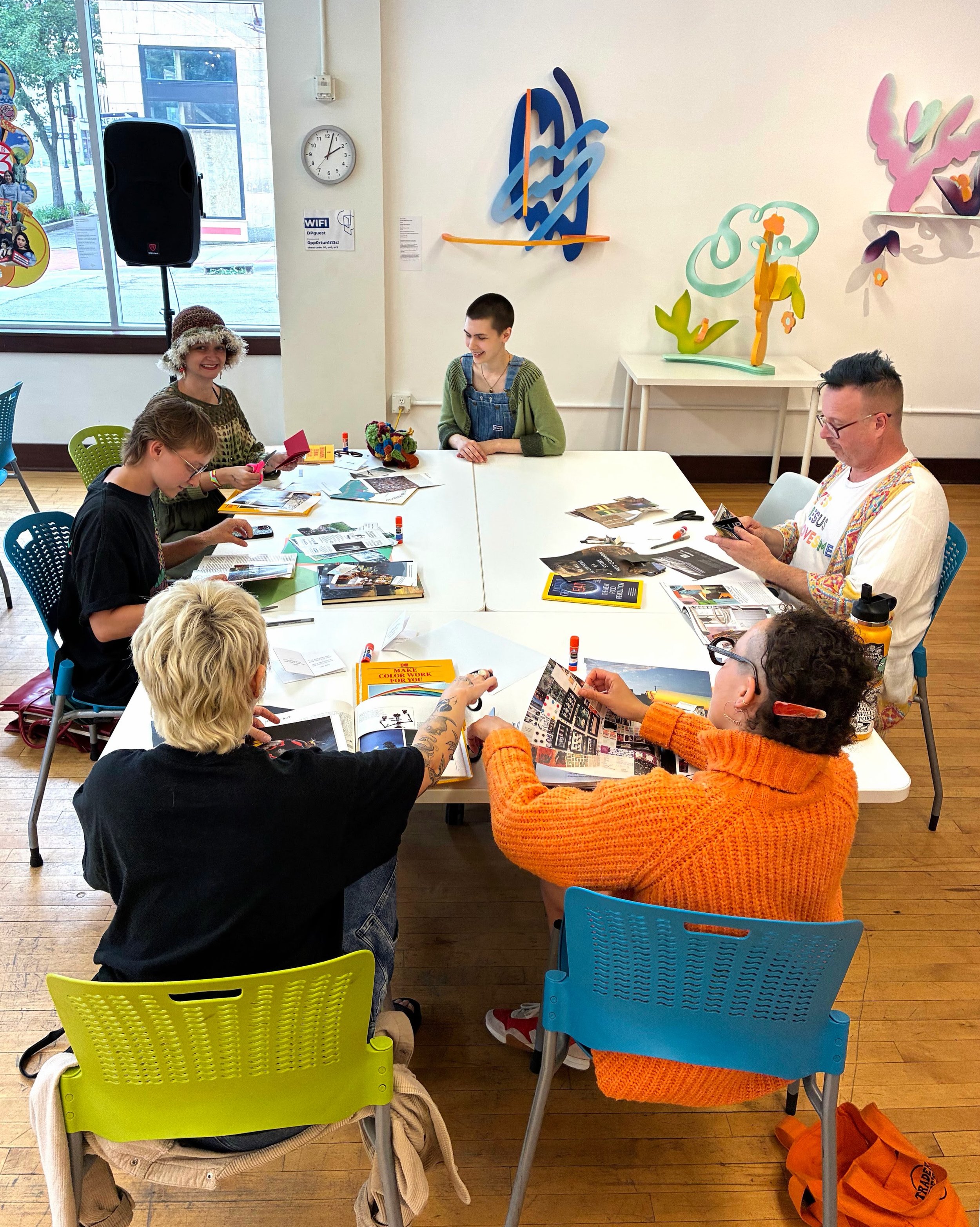 Calling all recent art program graduates! The volunteers of Avenue for the Arts would like to hear about your experiences living as an artist in Grand Rapids. What are the current challenges you face as an artist? Where are finding community? Our goa