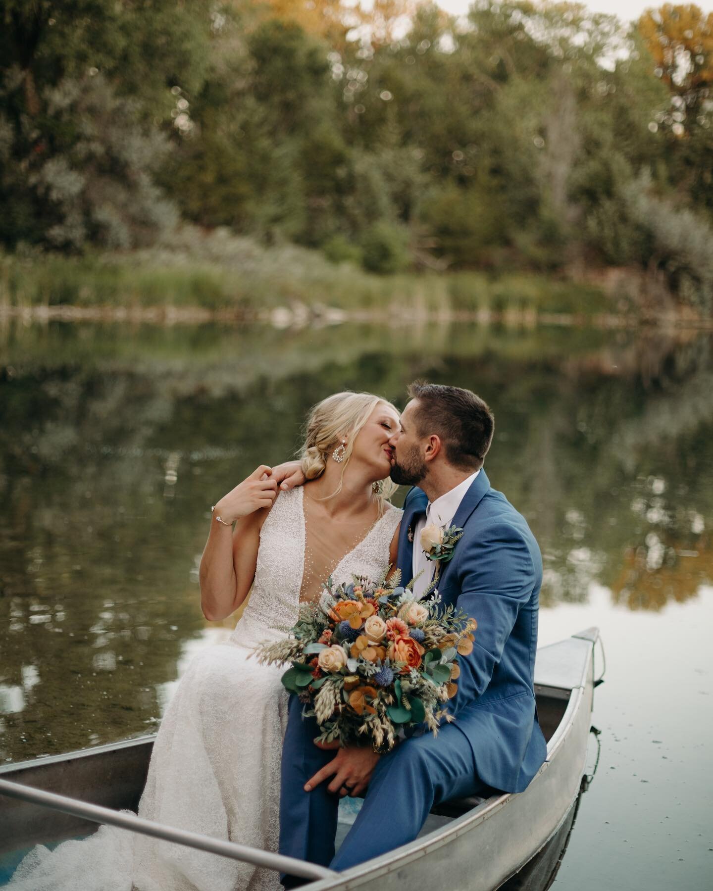 &ldquo;It takes a village&rdquo; is such an understatement for the way people showed up for me this past Saturday. @lovehopeportrait saved the day and associate shot this incredible couples wedding for me when Lunah decided to make an early arrival. 