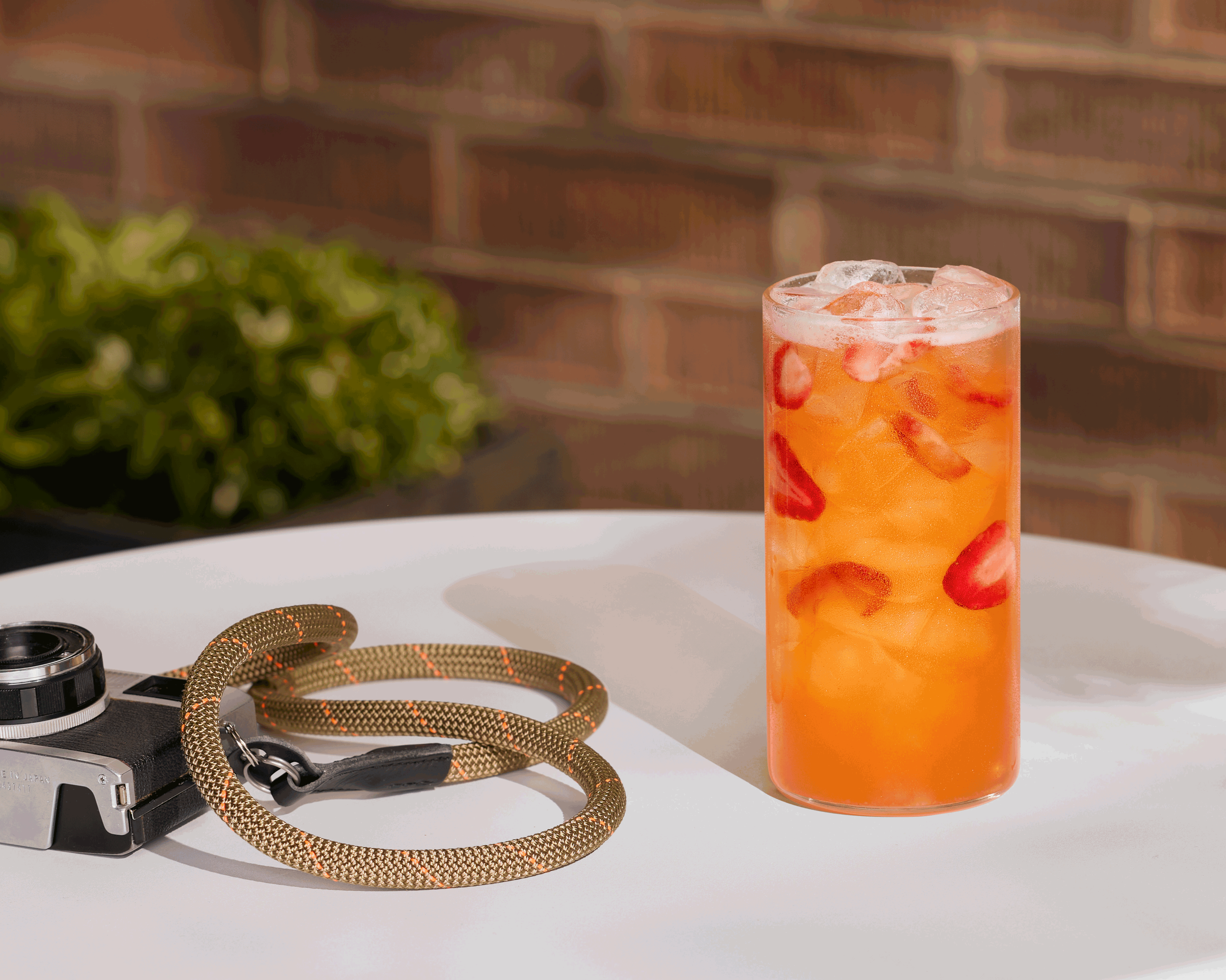 MangoStrawberryAcaiRefresher.png