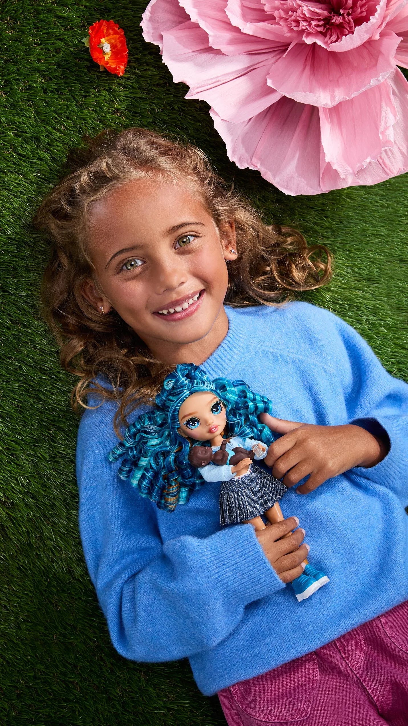 RH Jr High Bestie Babysitters Fashion Dolls 408_9x16.jpg