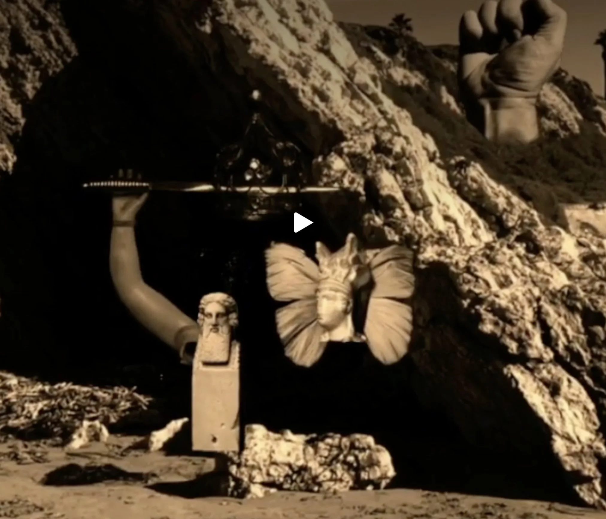 Video still 2.jpg