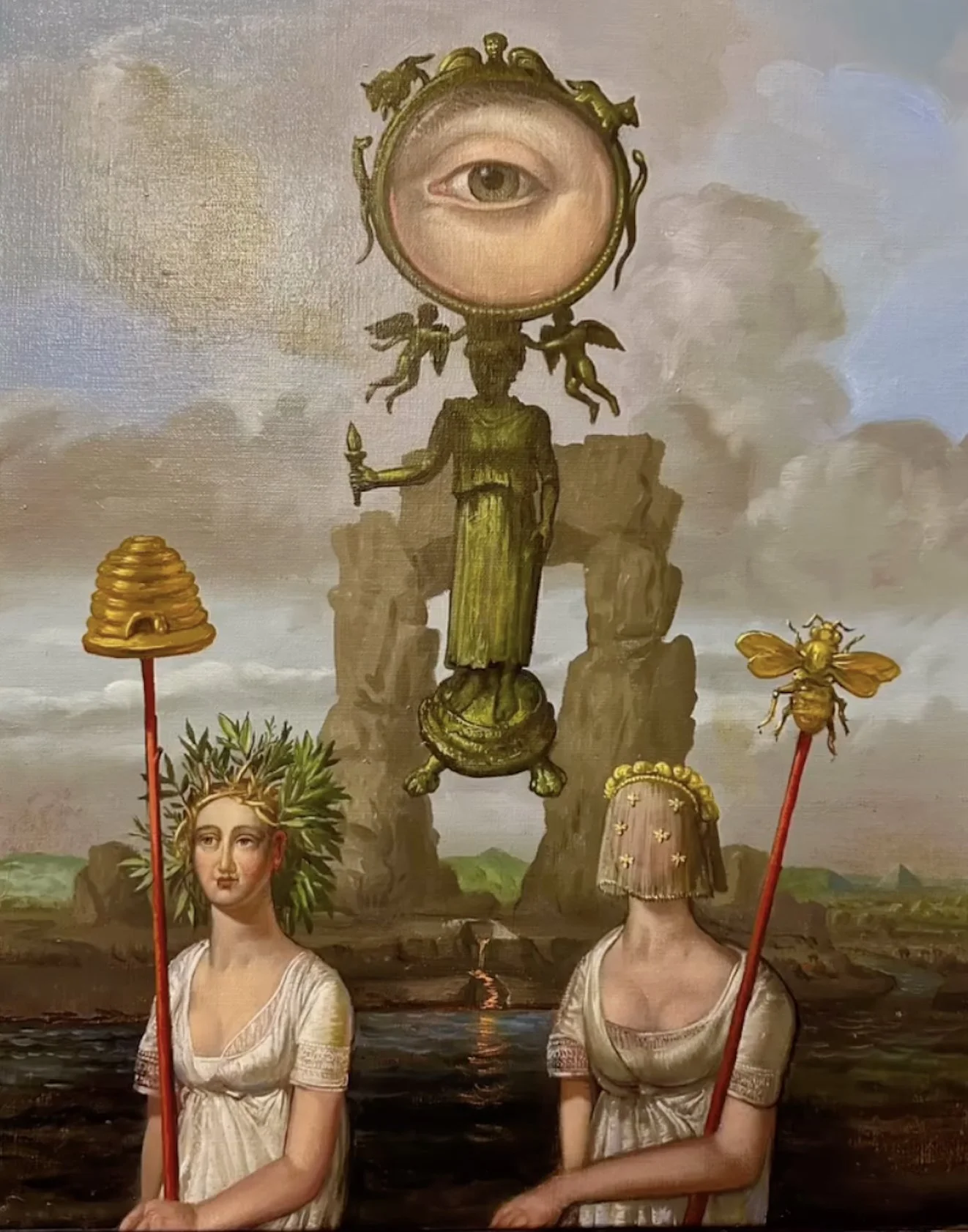 Divination mirror with attendants.jpg