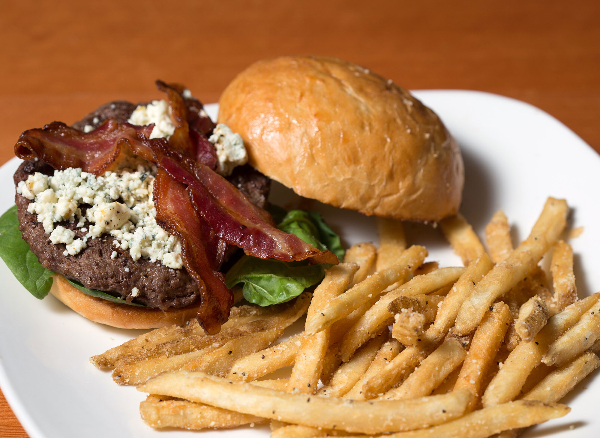 Black-and-Blue-Burger-with-Bacon.jpg