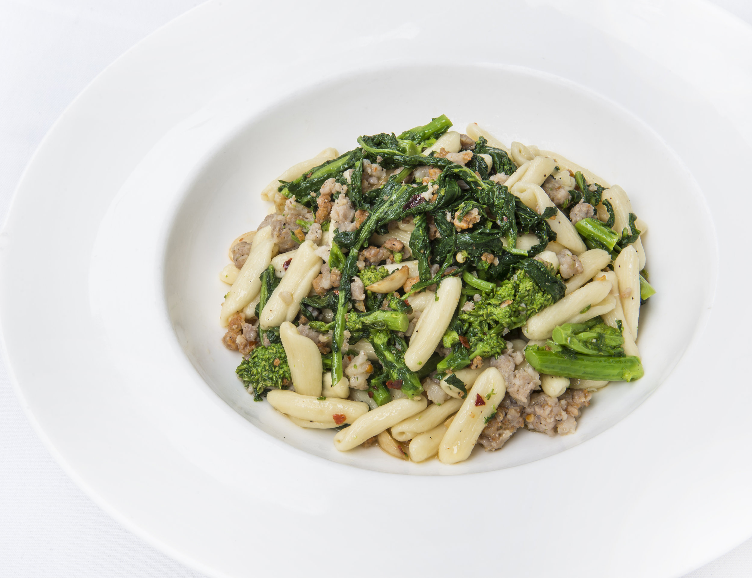VAGO - Broccoli Rabe Pasta with sausage - photo by Andrew Werner.jpg