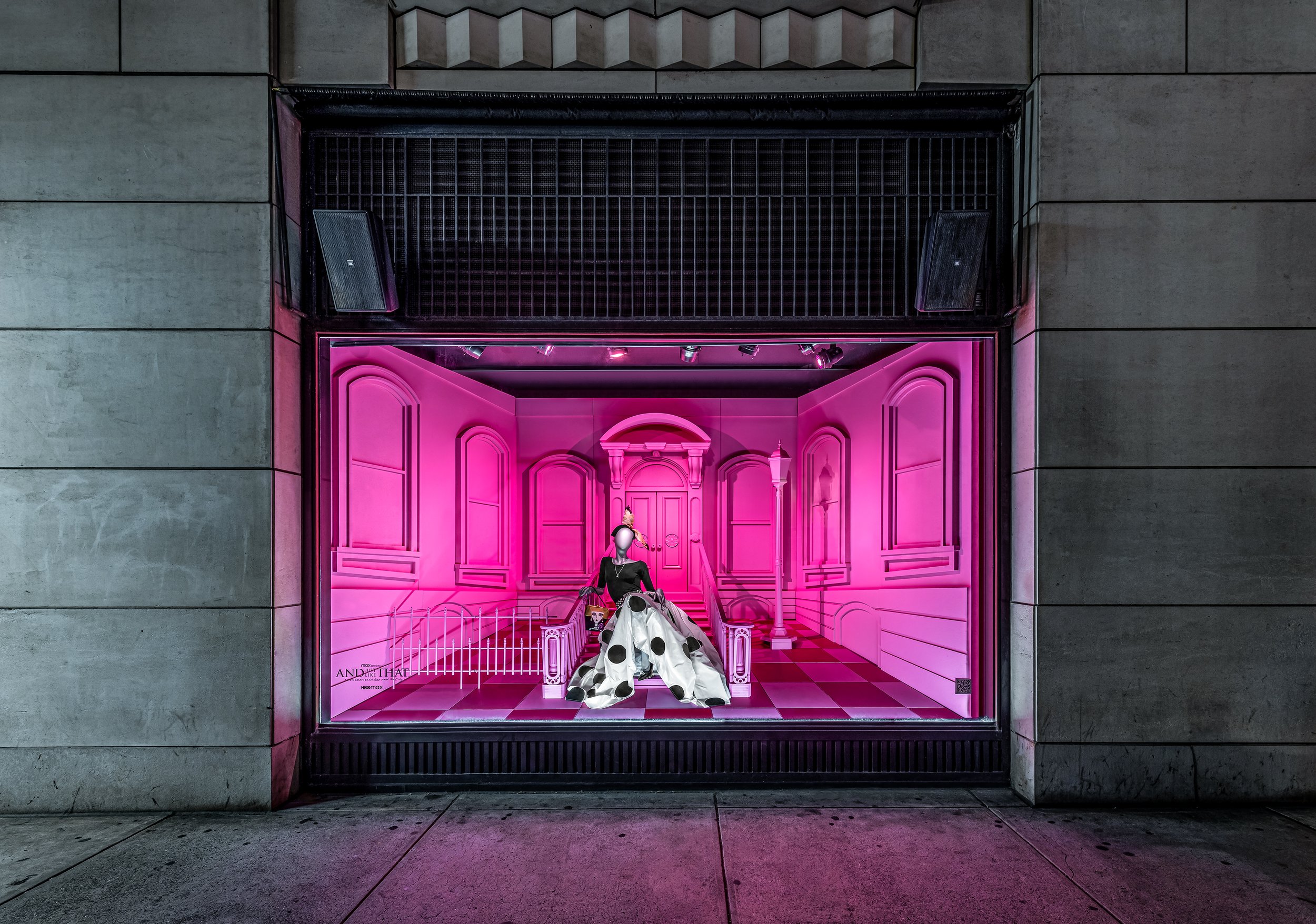 'And Just Like That' window at Barneys New York, December 2021 - photo by Andrew Werner.jpg