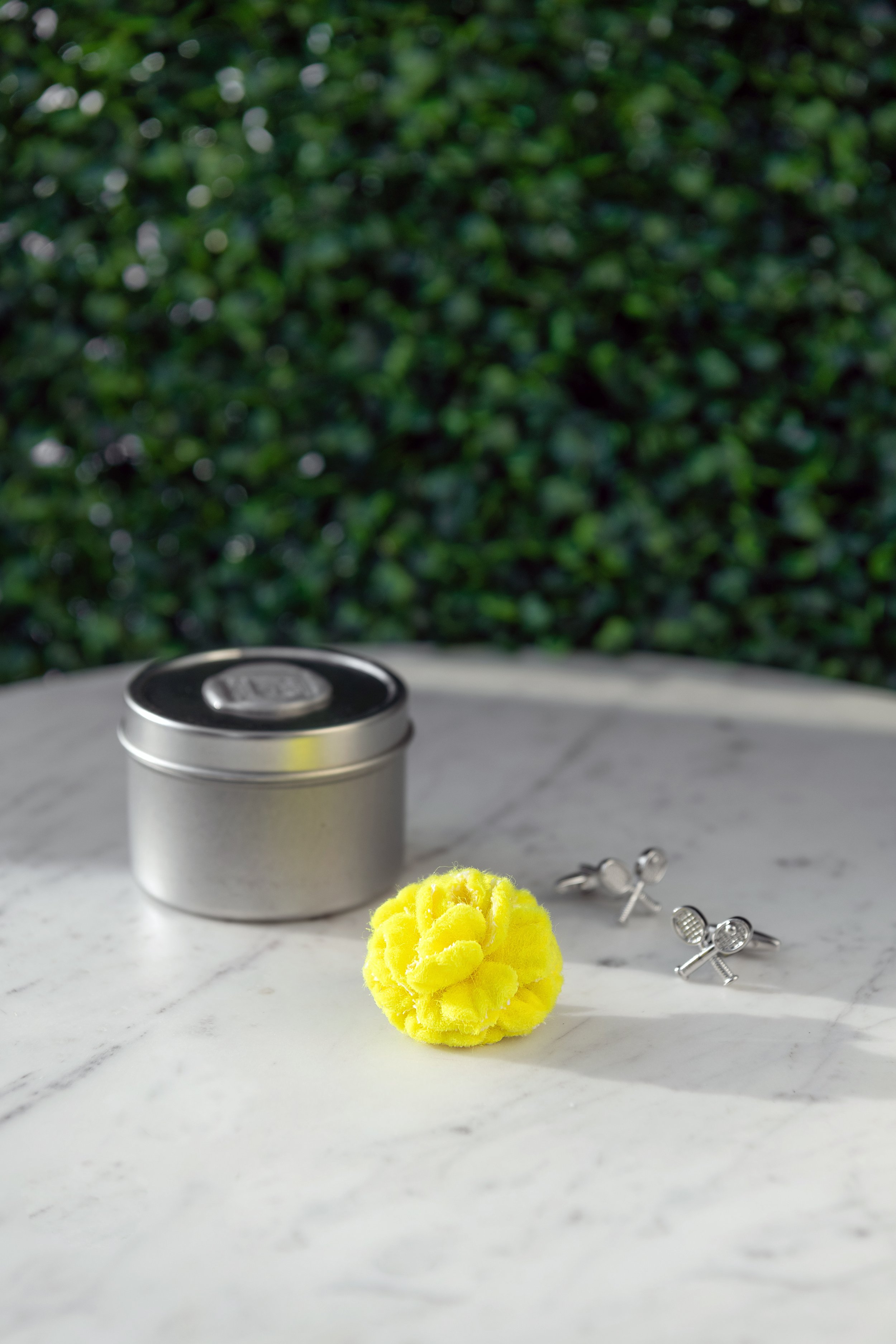 Fleur'd Pins Champion Carnation US Open Tennis Ball lapel flower courtside lifestyle - photo by Andrew Werner .jpg