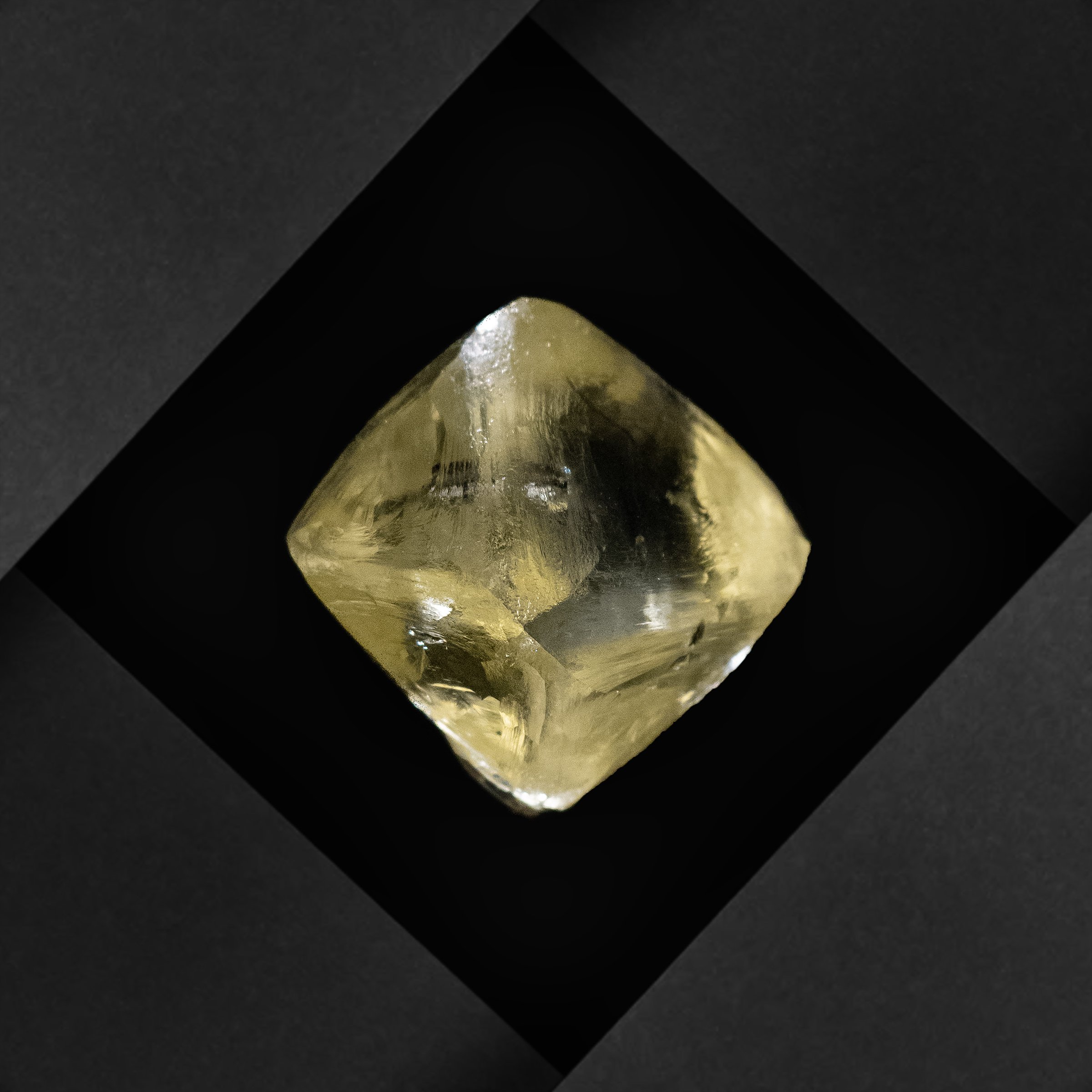 The Oppenheimer Diamond by photographer Andrew Werner .jpg