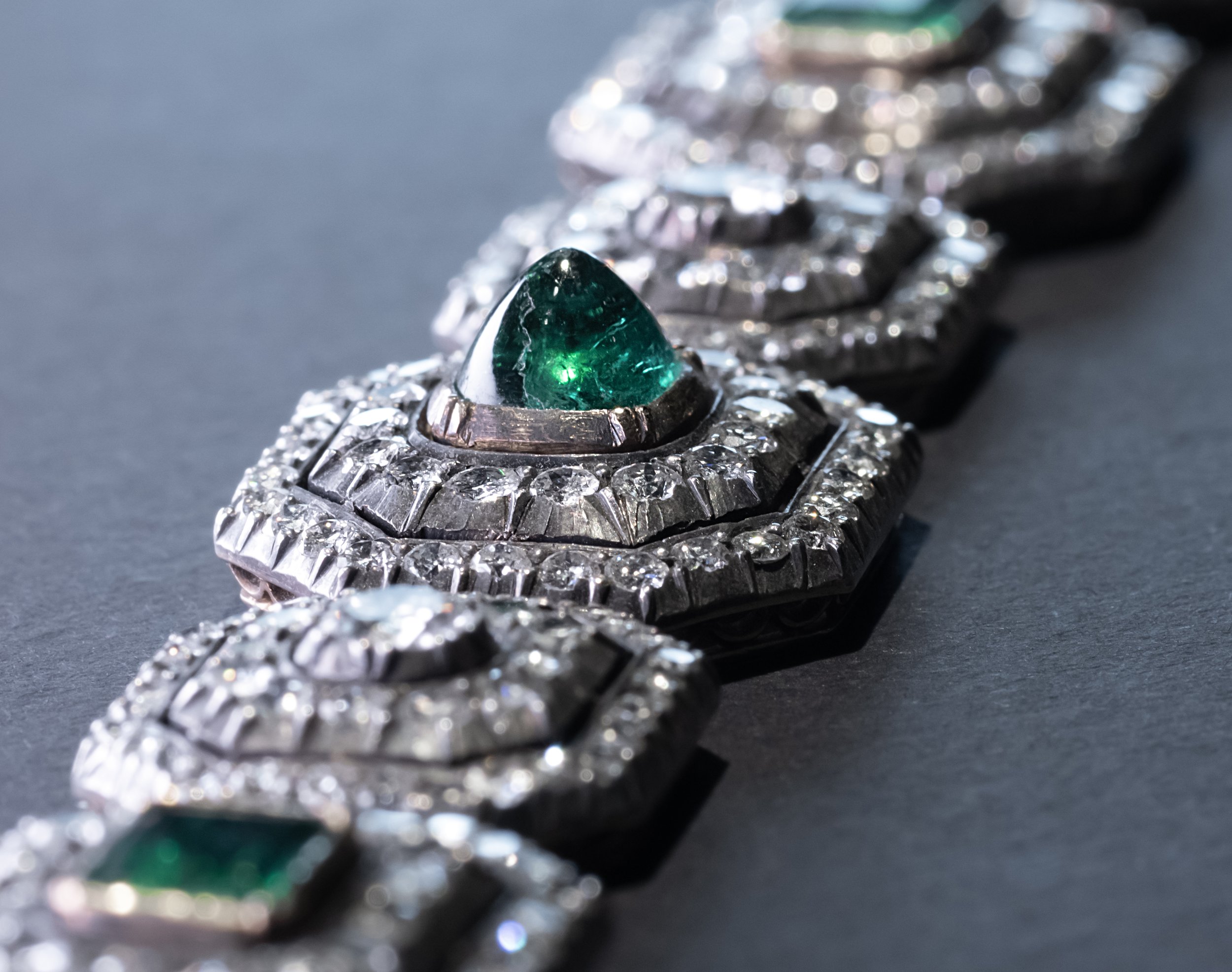 Simon Teakle Emerald and Diamond Bracelet at The Winter Show, January 2024 - photo by Andrew Werner.jpg
