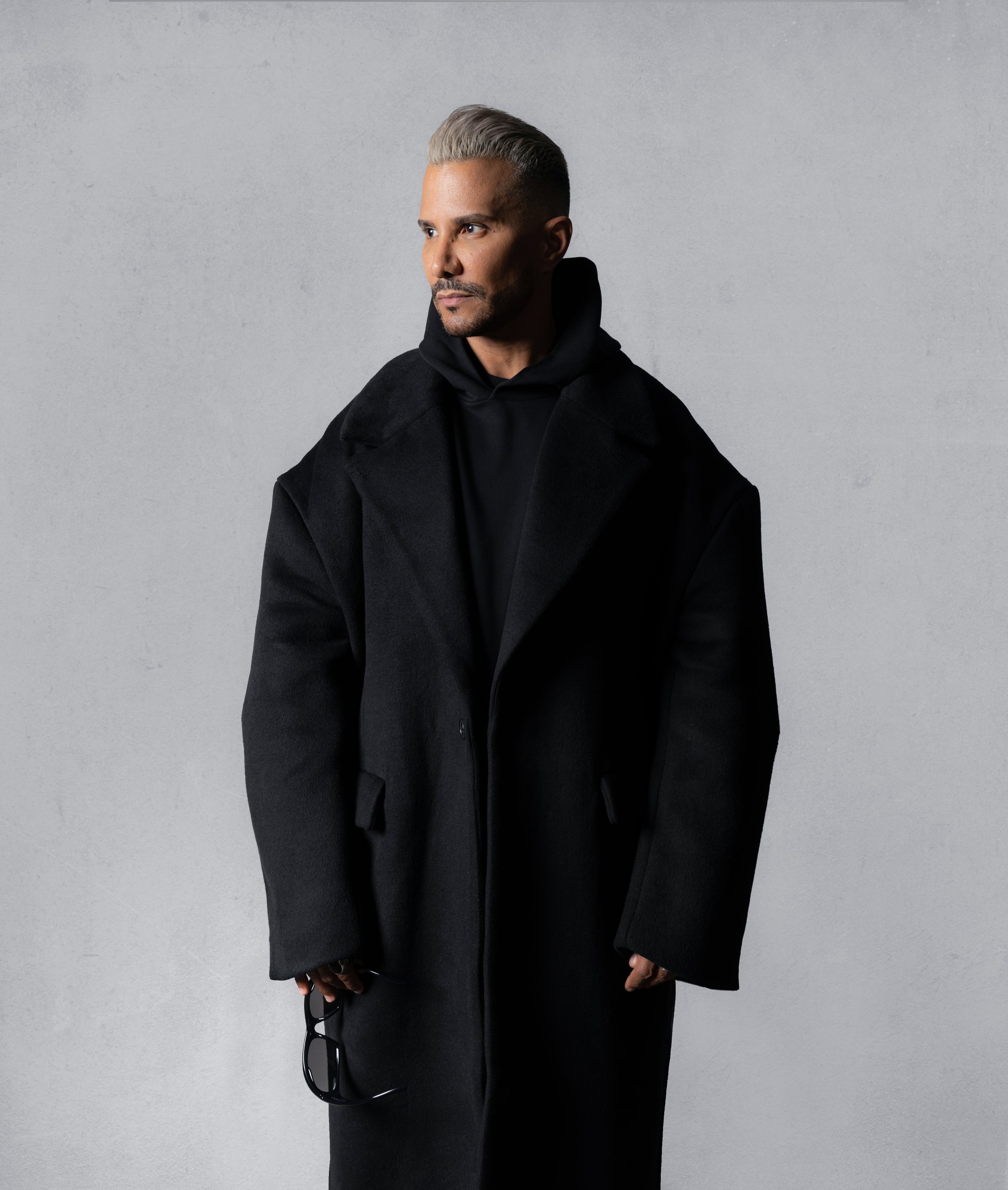 JAY MANUEL