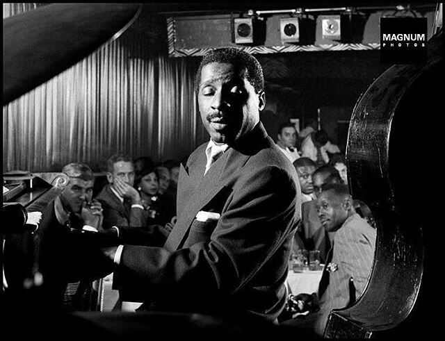 Erroll Garner performing a club date in 1958. One year later, Garner would go into the studio to record Dreamstreet, the first album produced for his own label, Octave Records, whose 12 releases make up the Octave Remastered Series. [Photo credit: De