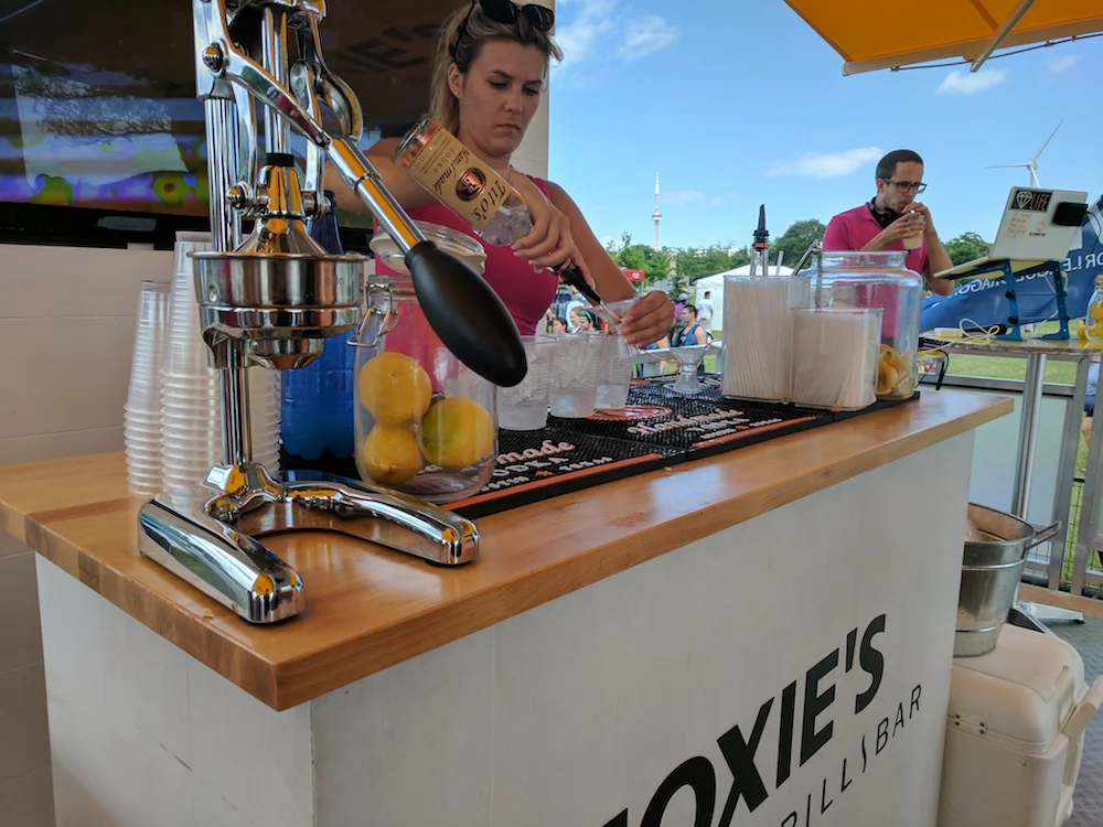 Moxies-Hard-Lemonade1.jpg