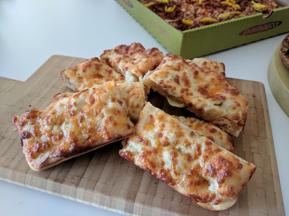 PanagoPizza-Goodfoodtoronto2.jpg