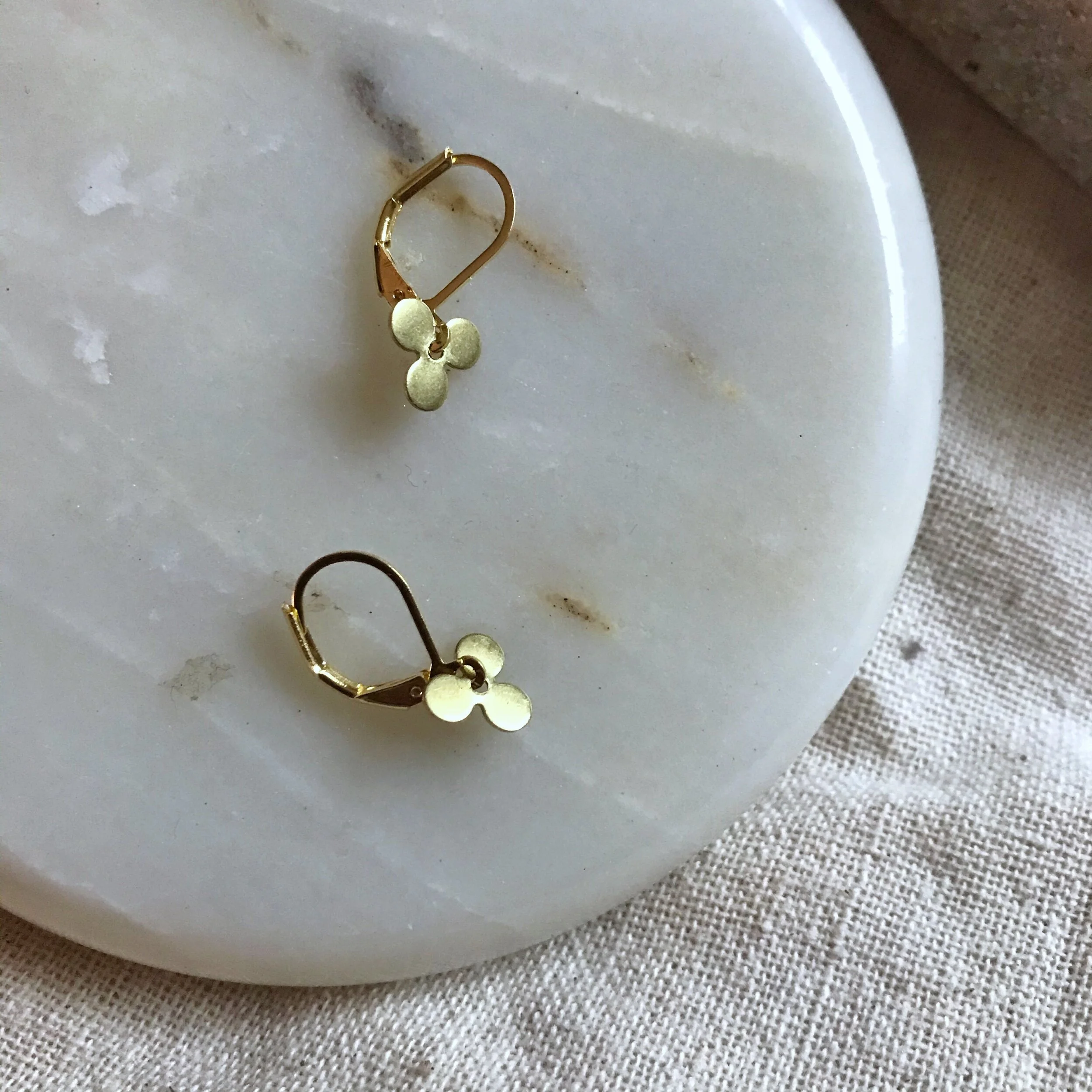 E5D30A76-40D1-4EB1-A3F1-E13EABA13C87