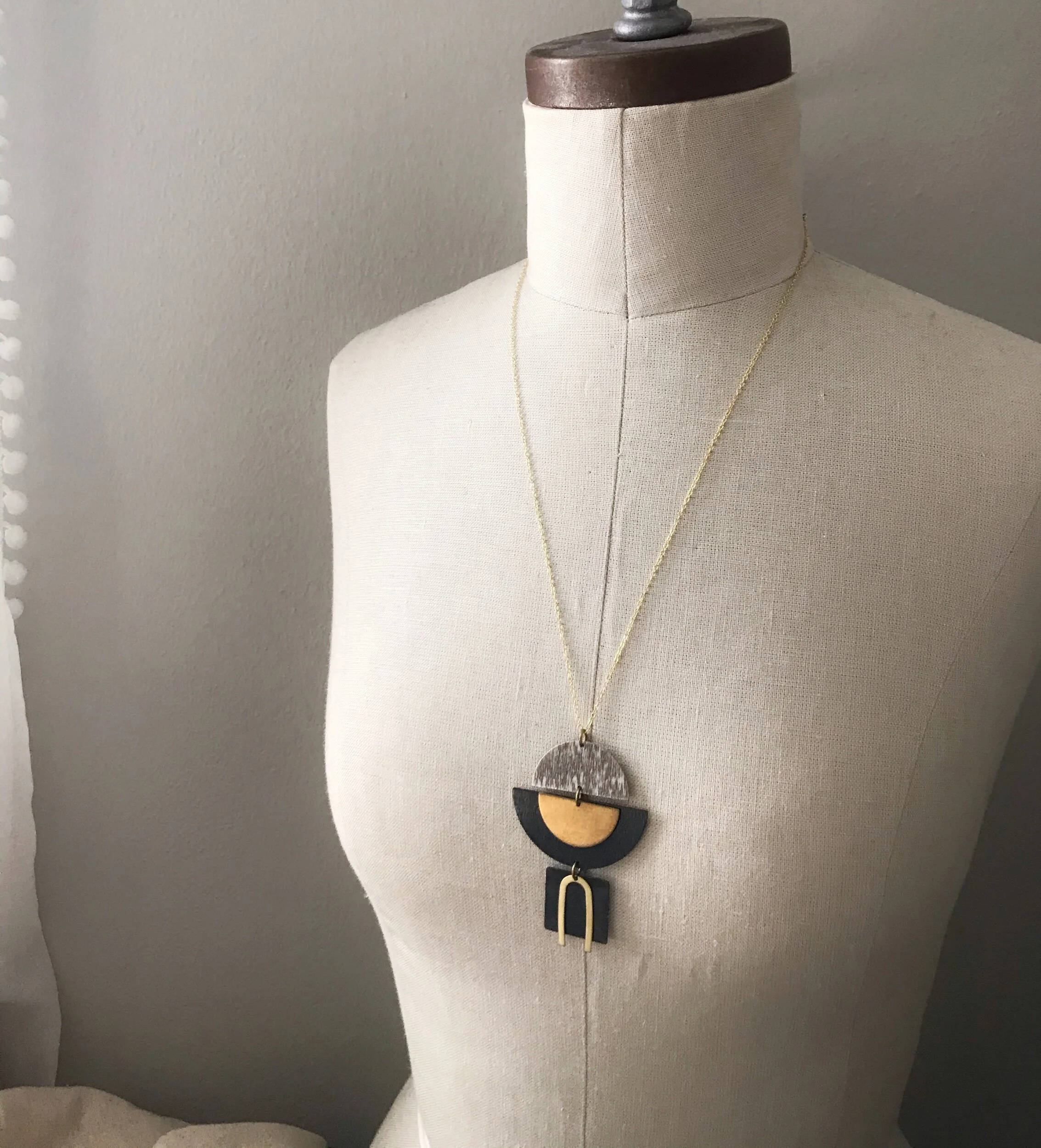 AEEC959A-1578-48F3-9DFD-A686347A6E14