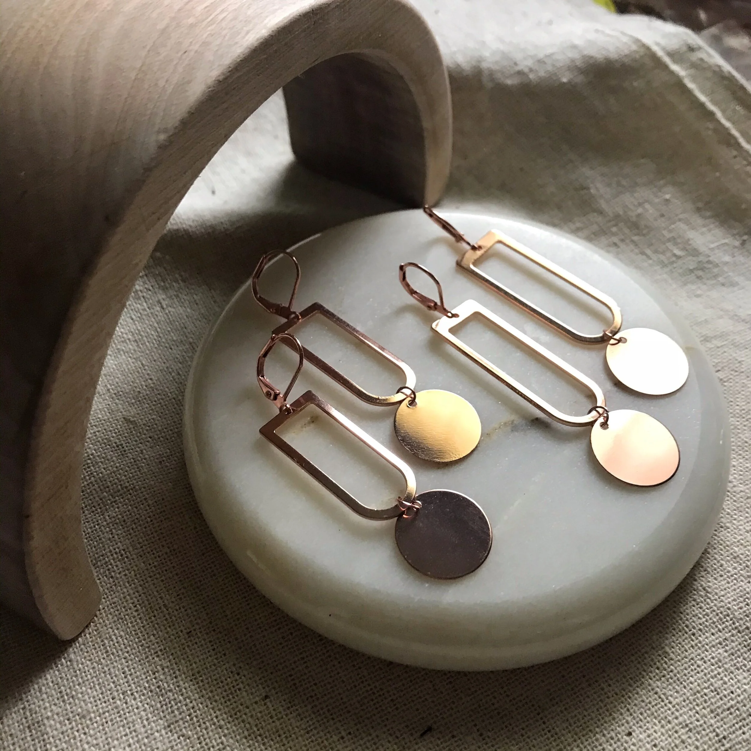 509B4382-BF93-4BE8-B059-5E972B8F1E10