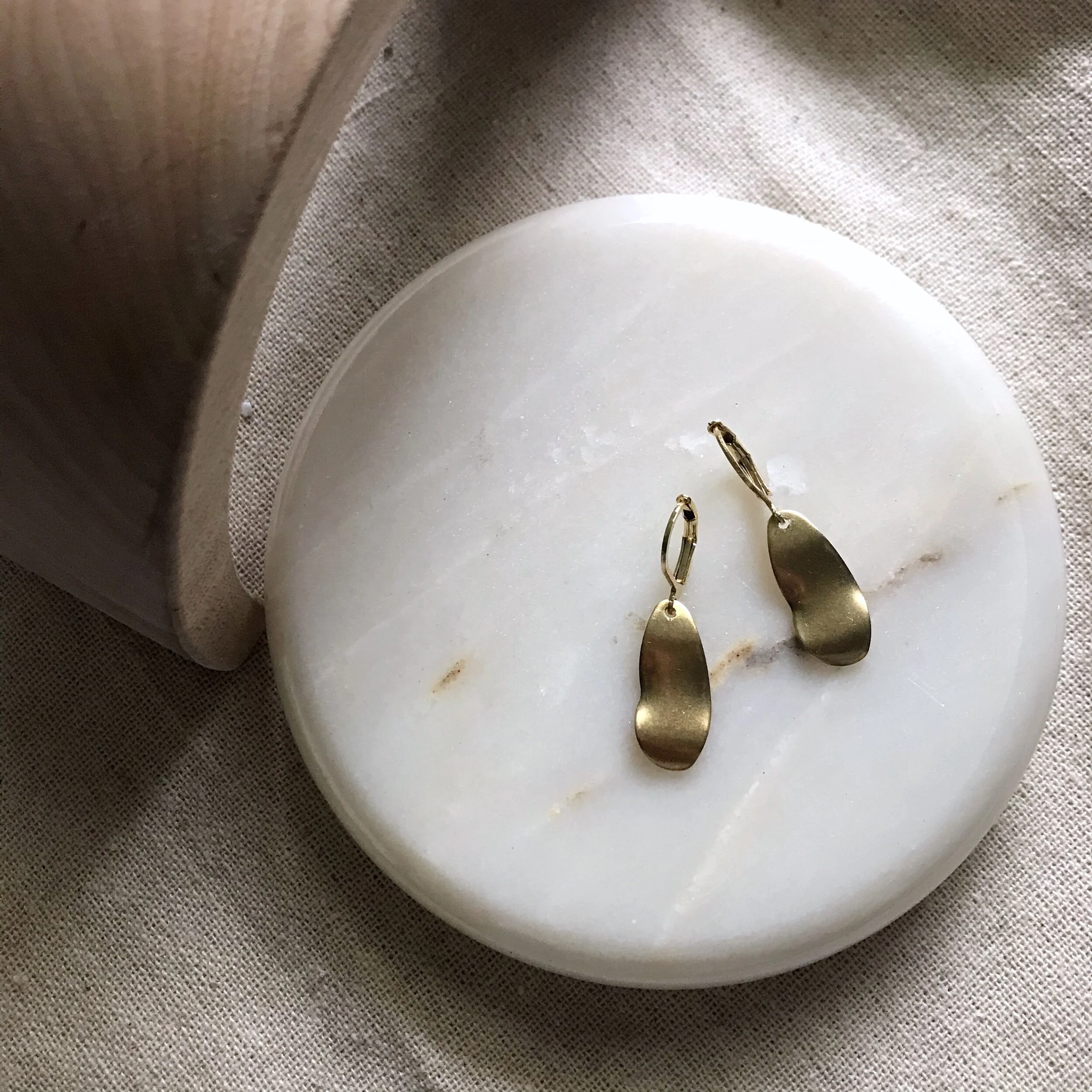 F3E84327-017C-4B1A-978C-60FA0874CE4E