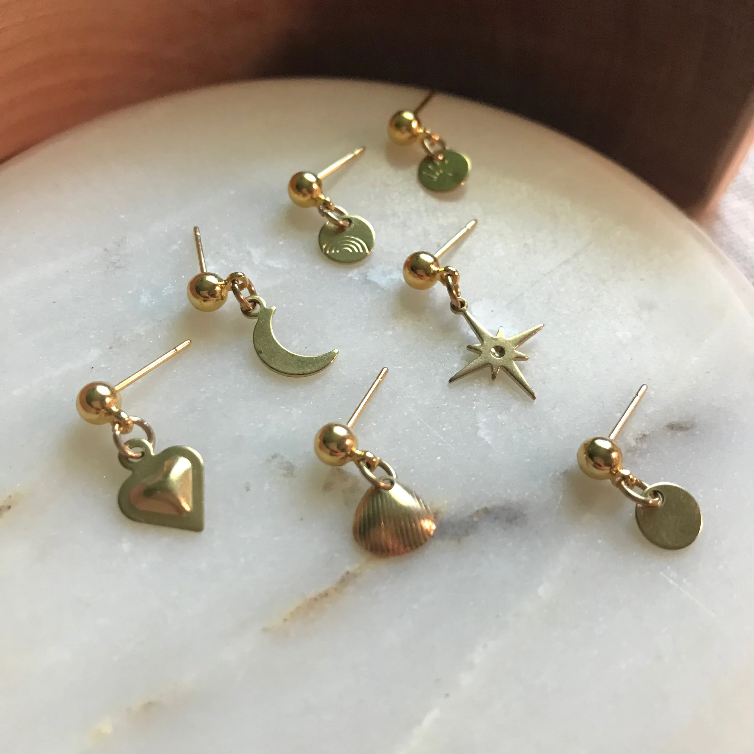 EA0347E7-9F66-4EC1-8D64-E19EC8C93446