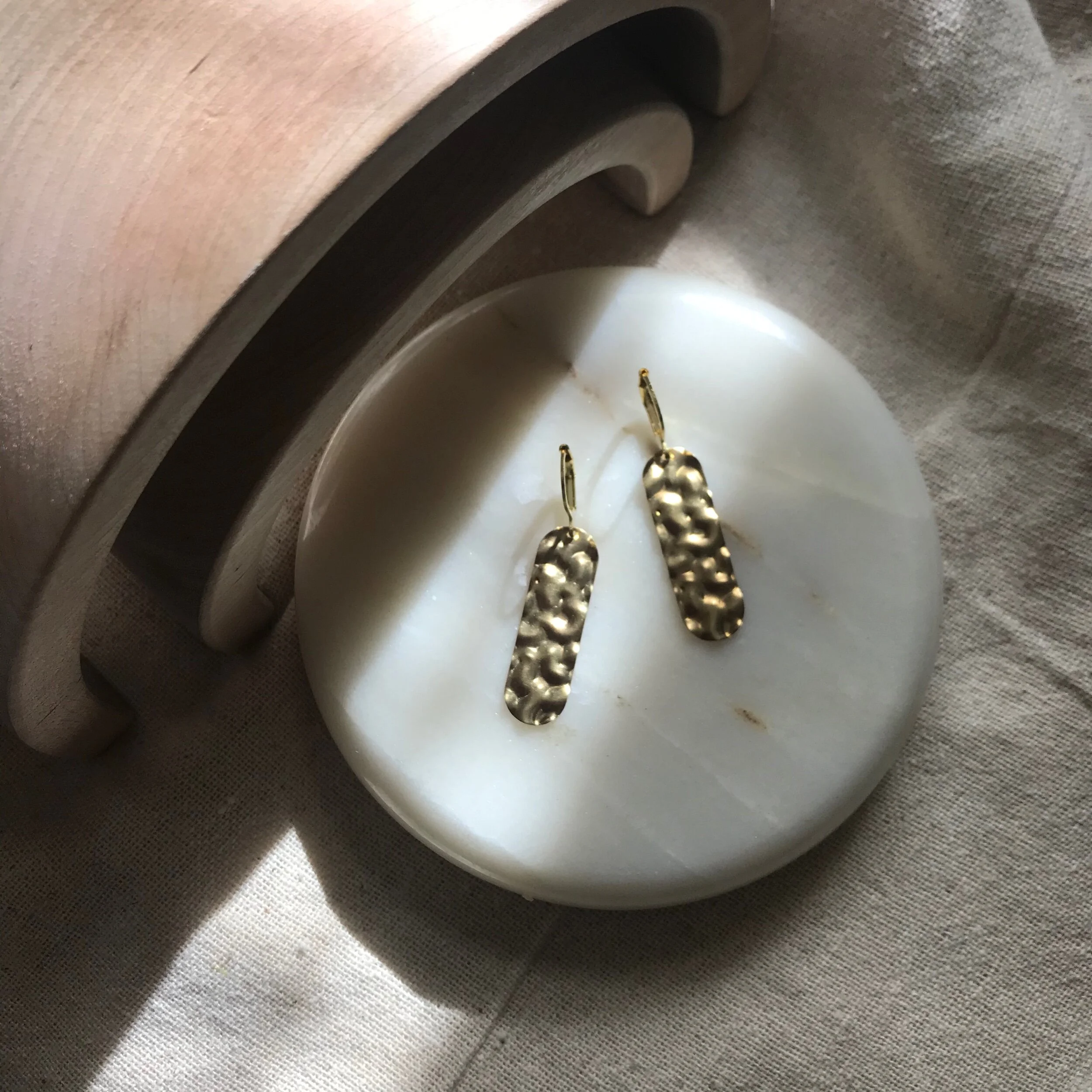 13A9050D-88E5-4F04-8F04-99A689808799