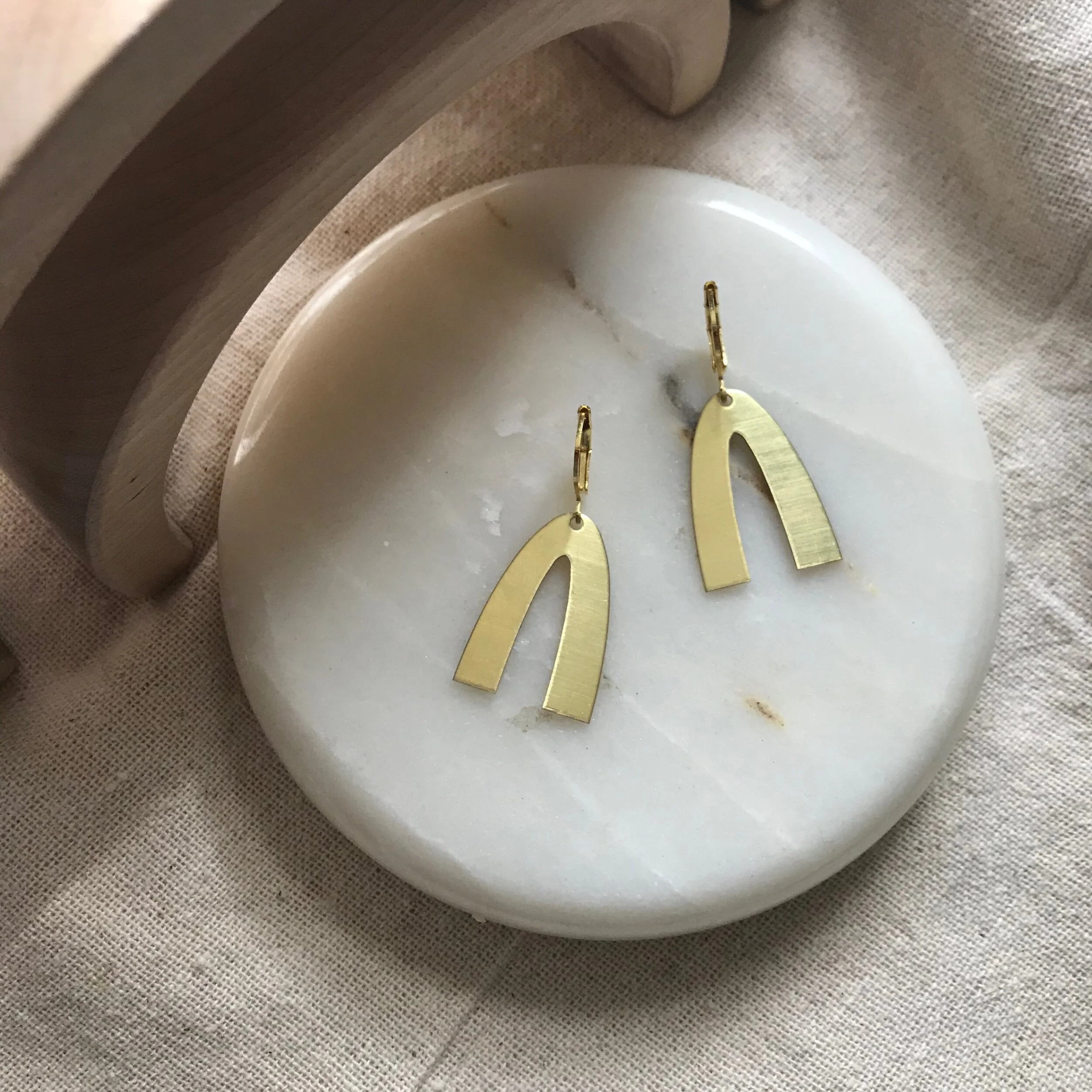 8A35194F-7D86-4A30-90AB-C99536FCBE22