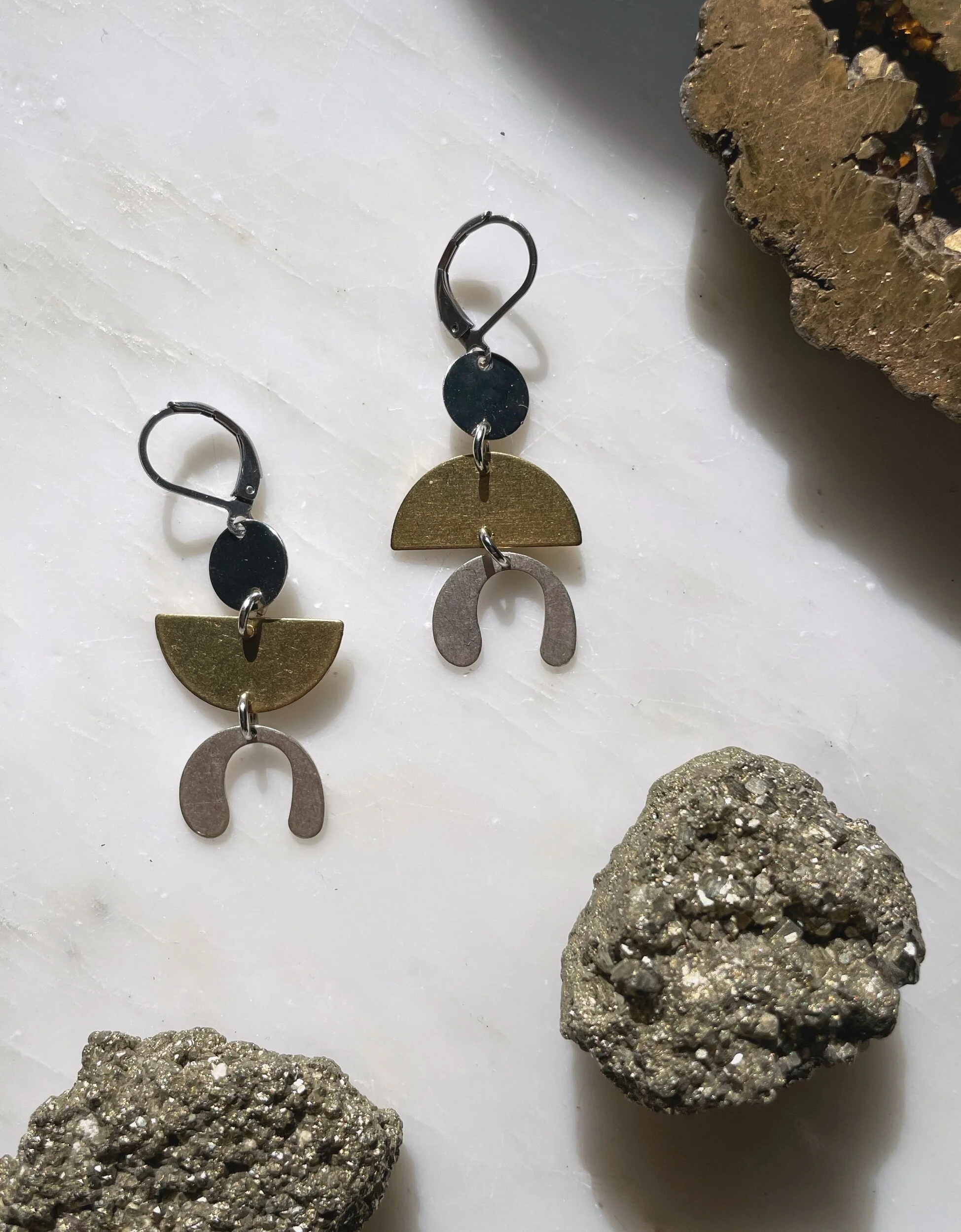 EAE54B83-EE84-430A-A918-E0425DFF9F04