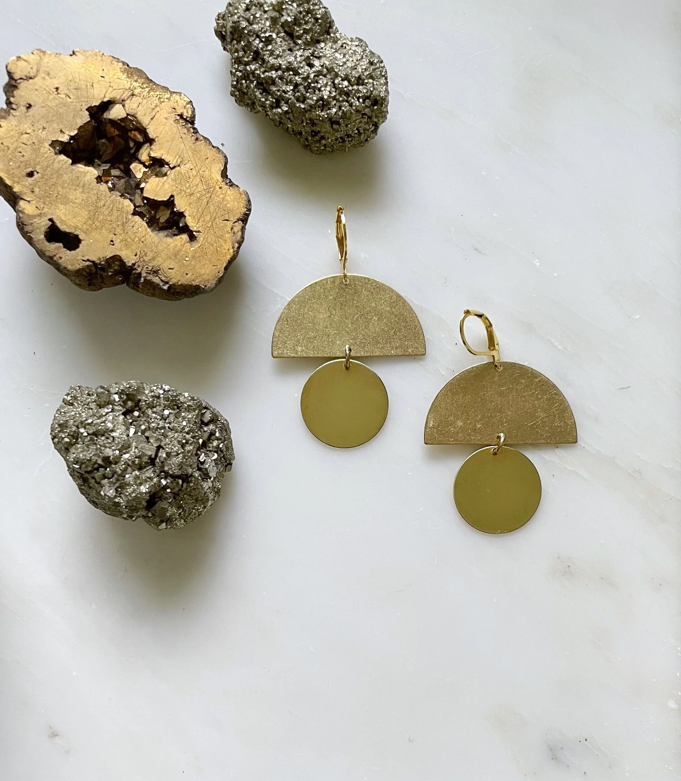 FB4FBFFC-DCF4-4F26-88F7-B0A88A6C5889