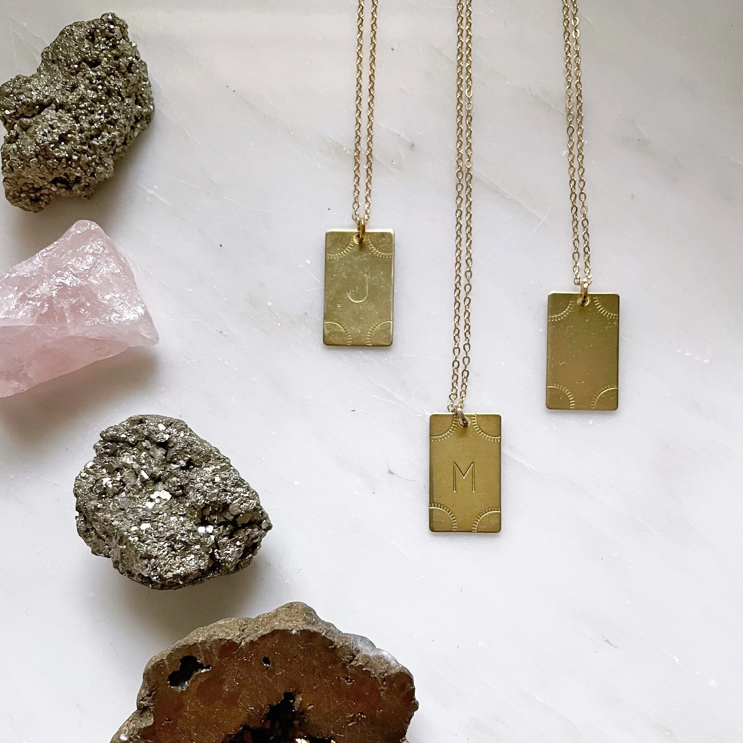 0FB9059D-2B65-4B73-BD38-C71252112076