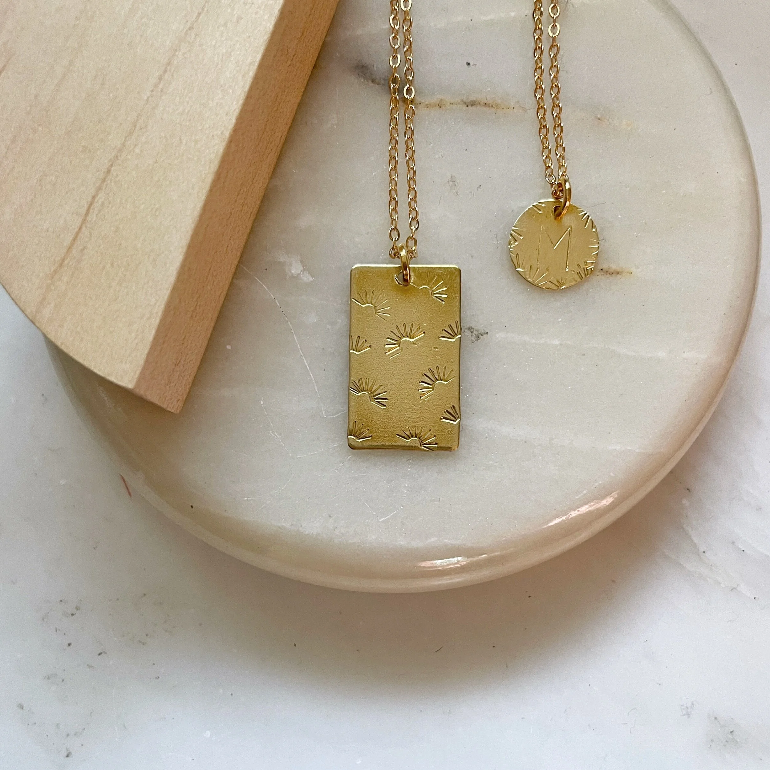 9100ED25-7A0E-47AC-8C70-C86AC6F351AC