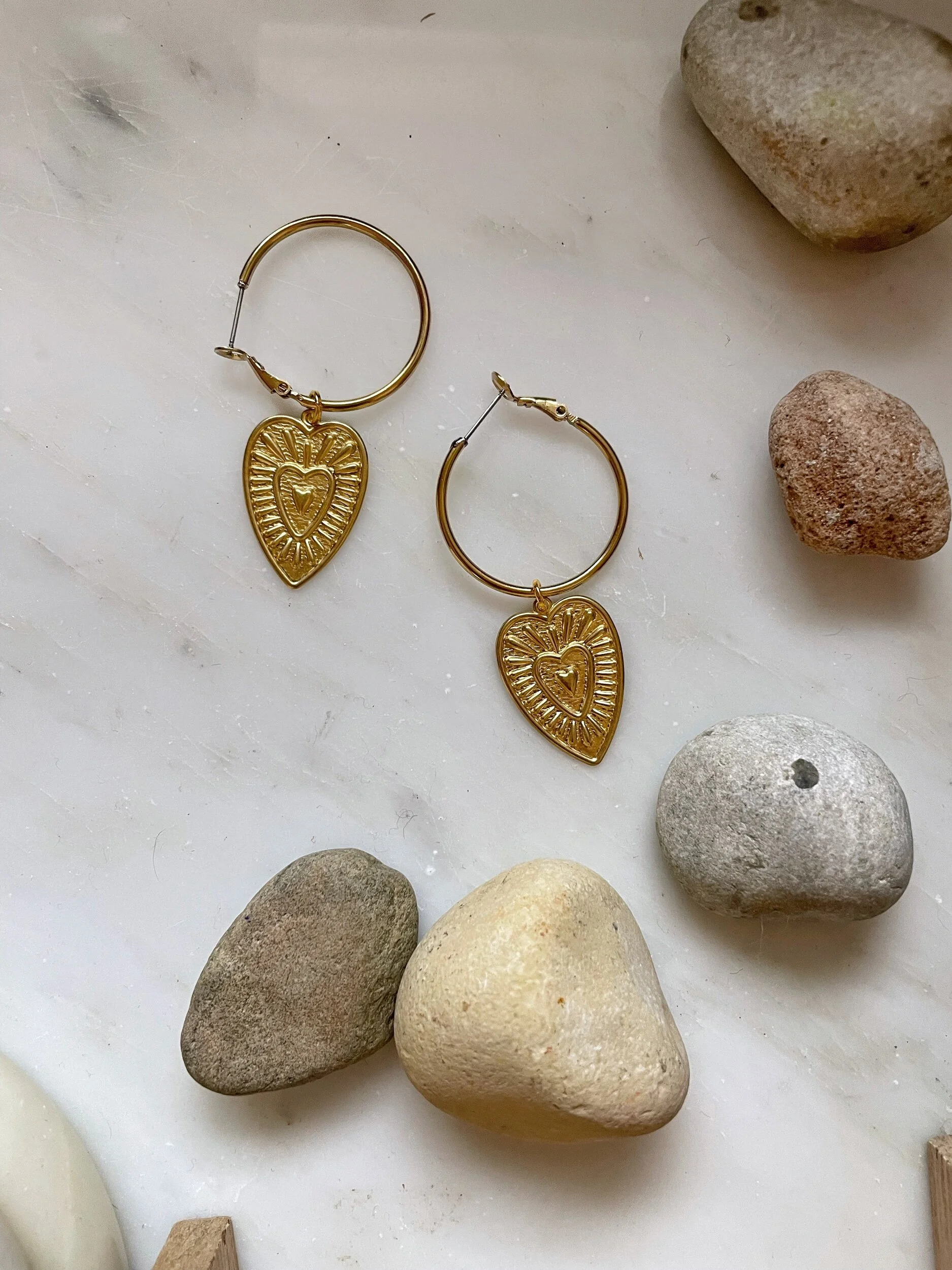 AC27355D-D1C7-450A-948E-6722EDB279A2