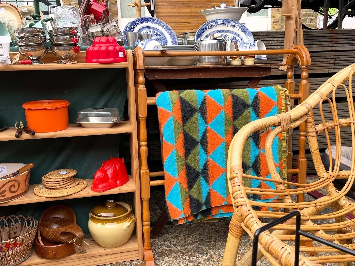 This Saturday we’re back again in south-west London, at Merton Abbey Mills, South Wimbledon!
Nestled at a scenic spot on the banks of the River Wandle, @mertonabbeymills is a cluster of old textile factory buildings once used for textile manuf