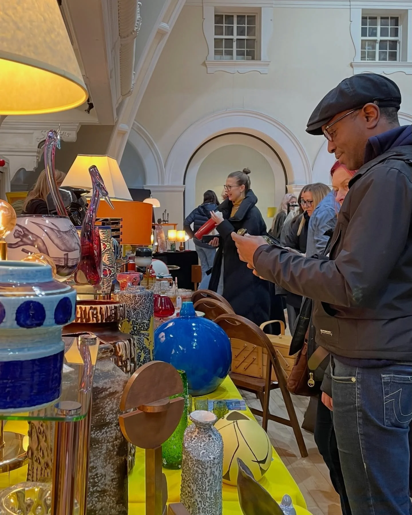 On Sunday 1st March&hellip;

So Last Century&rsquo;s Vintage Fair at Goldsmiths, University of London

40+ amazing traders in the University&rsquo;s biggest space, the fantastic Great Hall

🔎Gorgeous Mid 20th century furniture 🛋 lighting,🏺ceramics