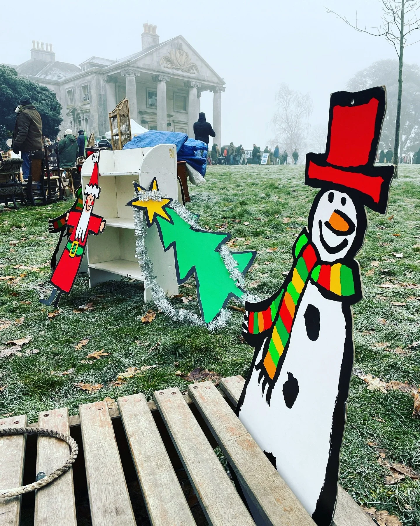 Today and tomorrow!
So Last Century&rsquo;s Winter Vintage Market at the Mansion this dry and sunny weekend! ☀️🎄

Saturday 13th and Sunday 14th December  @beckenhamplace !☃️

Beckenham Place Park, Beckenham, SE London, BR3 1SY

10-4pm each day

Outd