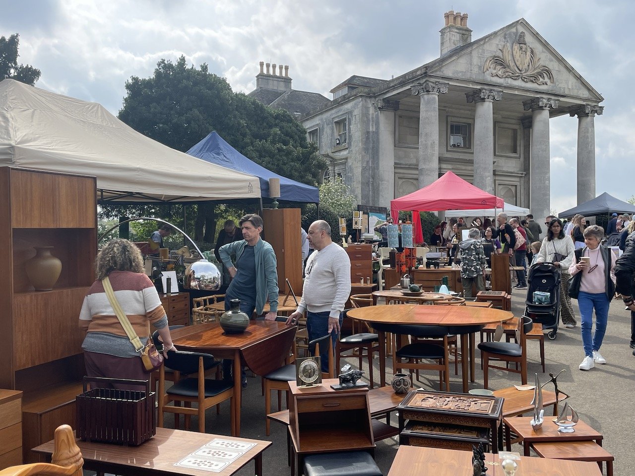 BECKENHAM - Vintage Market at the Mansion